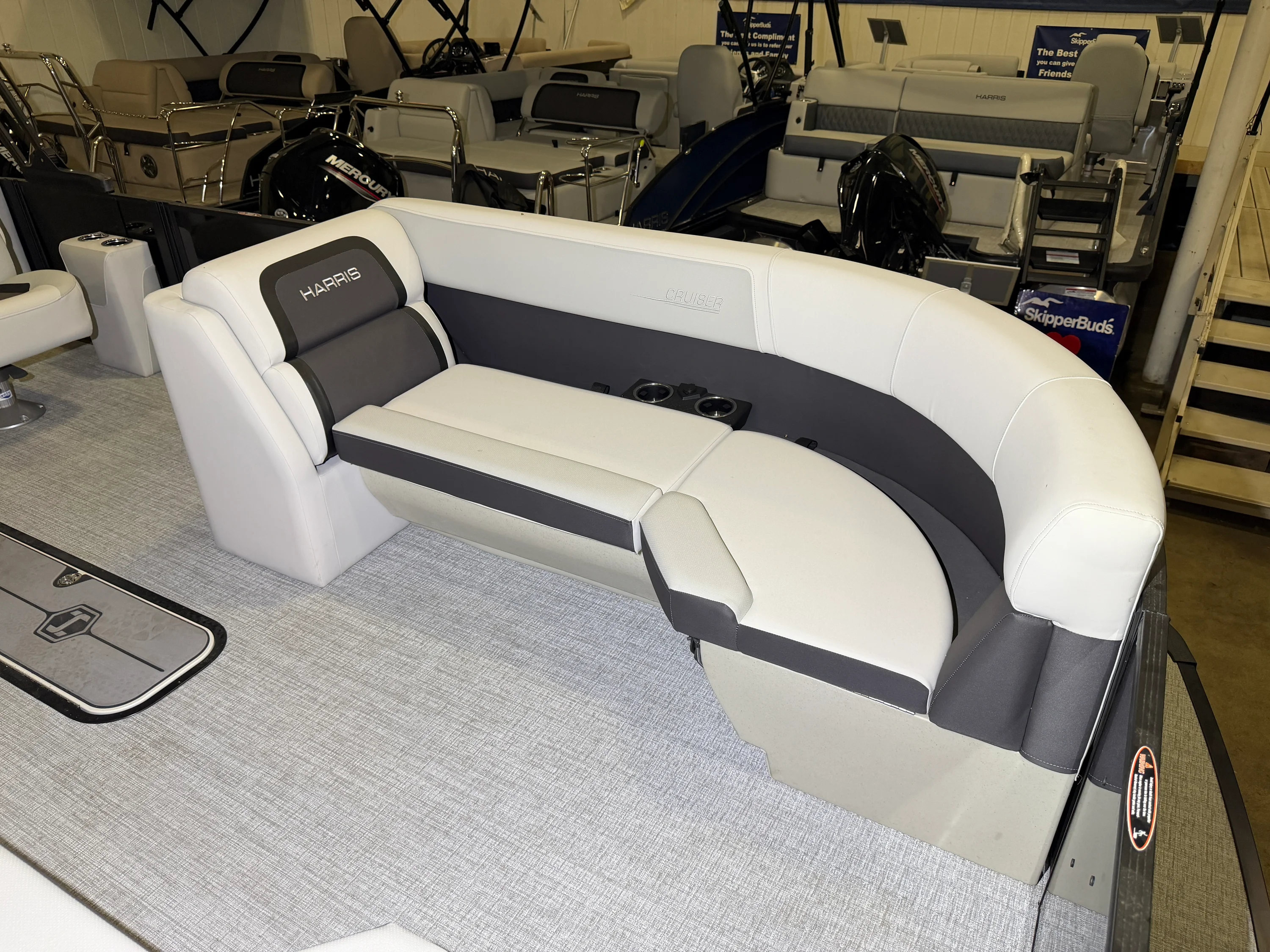2026 Harris Cruiser 230 Image Thumbnail #11