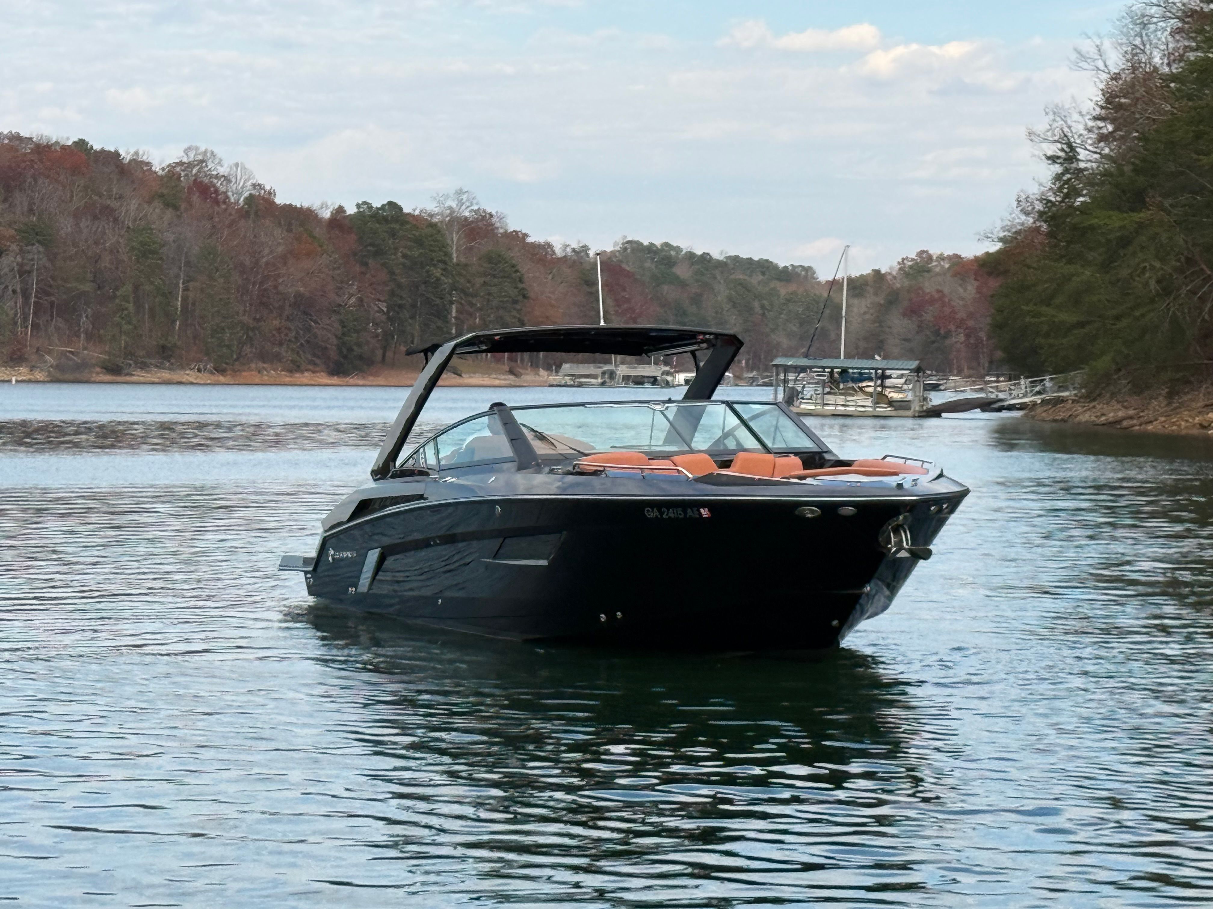 2022 Cruisers Yachts 338 CX SB Image Thumbnail #12