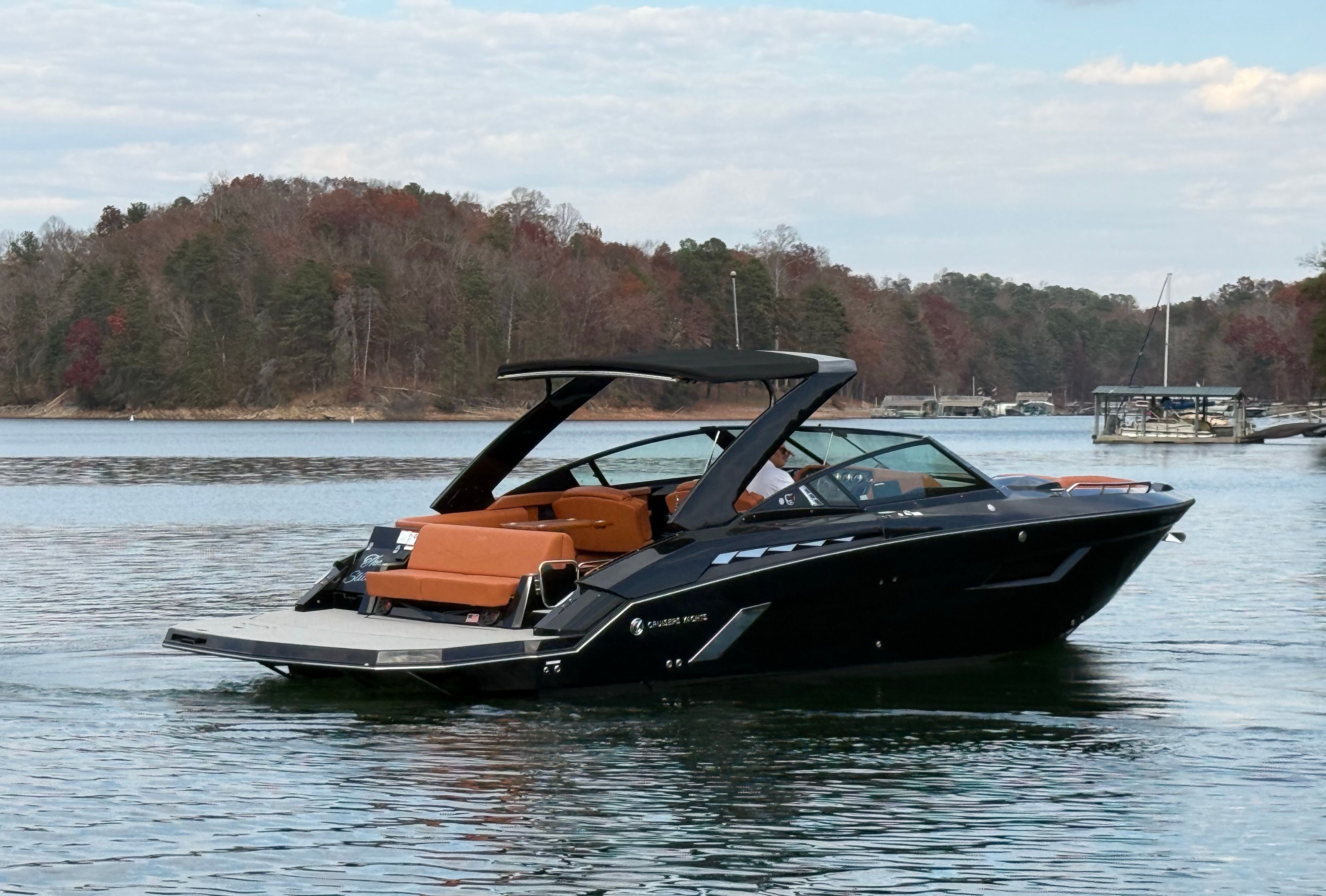 2022 Cruisers Yachts 338 CX SB Image Thumbnail #9