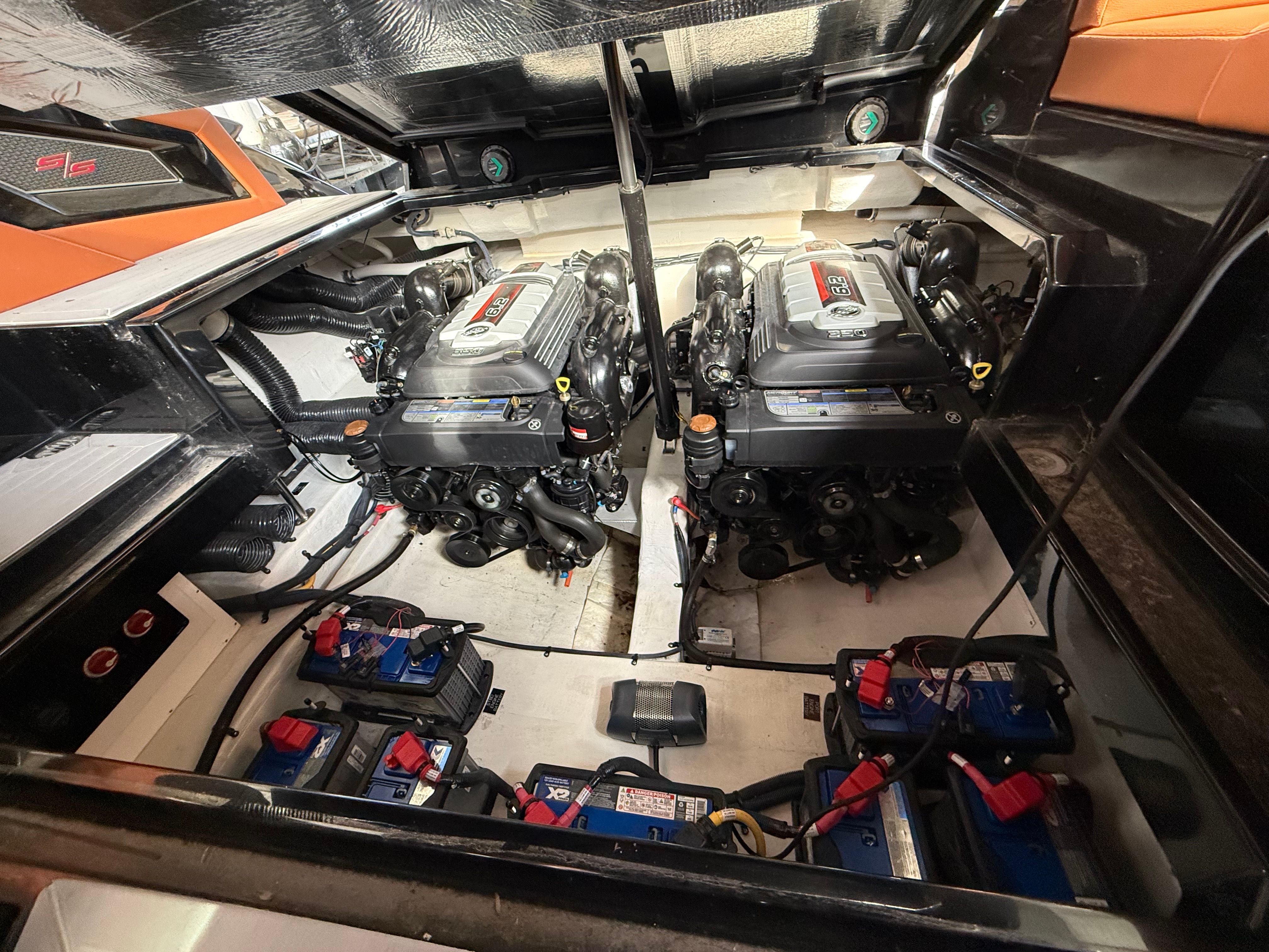 2022 Cruisers Yachts 338 CX SB Image Thumbnail #65