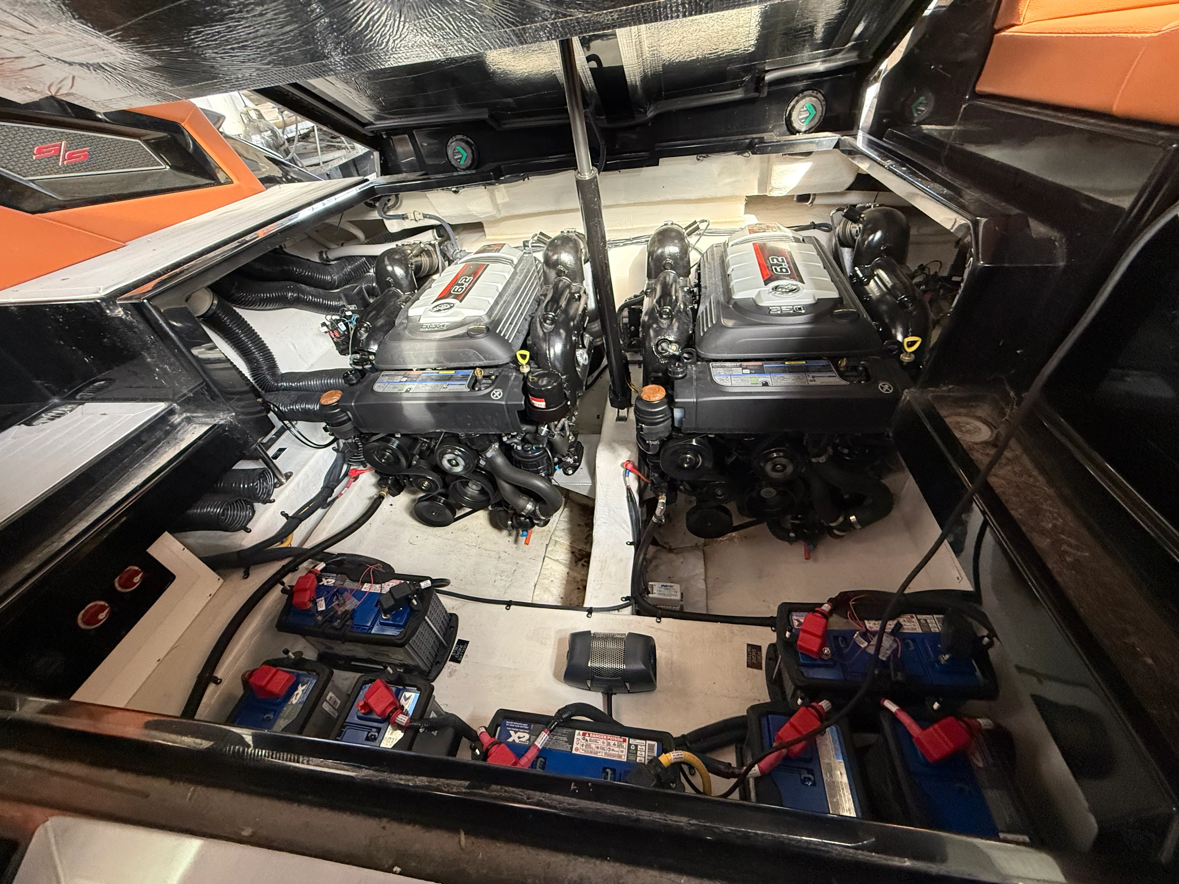 2022 Cruisers Yachts 338 CX SB Image Thumbnail #65