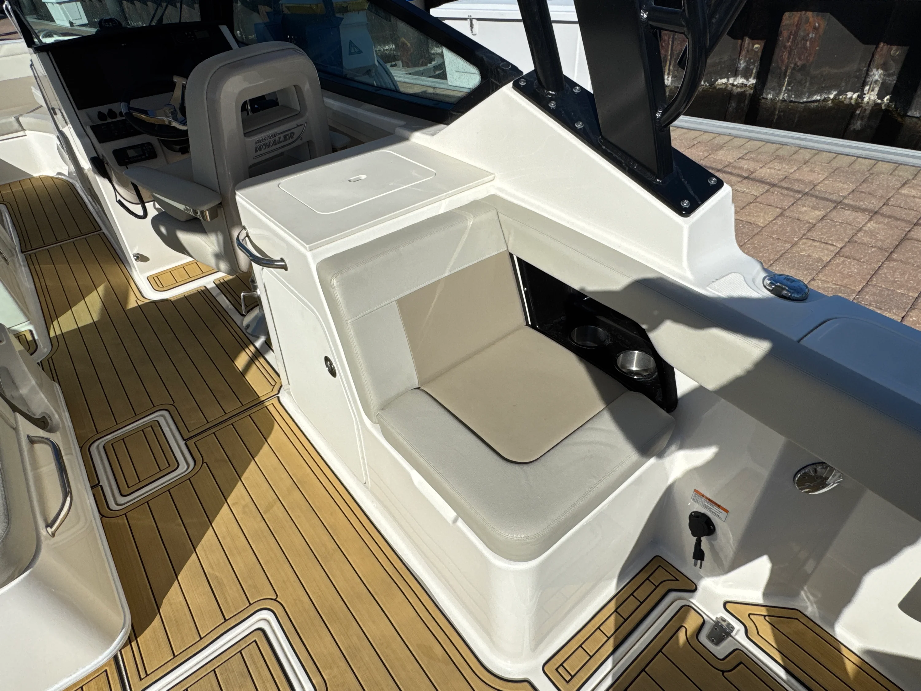 2022 Boston Whaler 280 VANTAGE Image Thumbnail #16