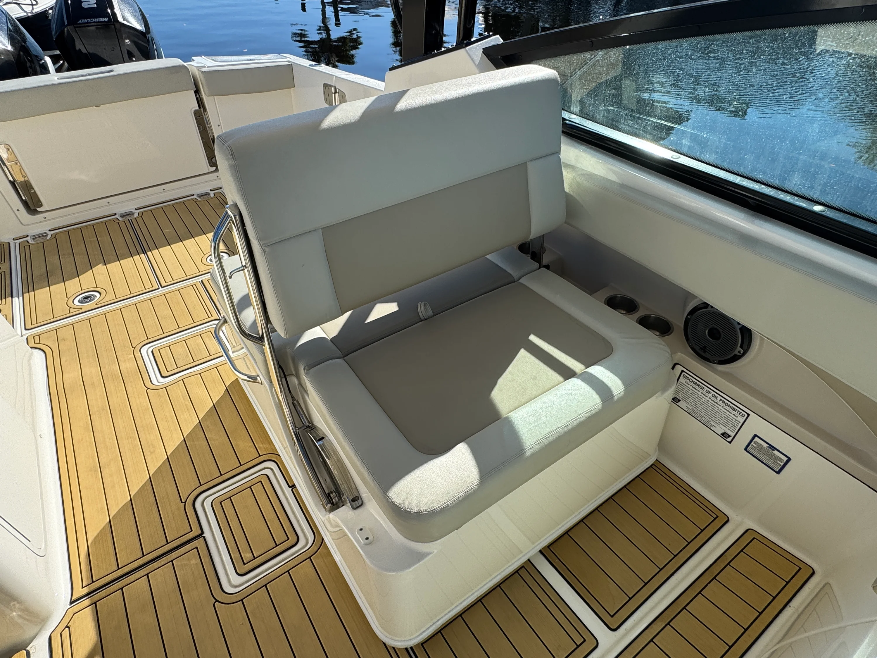 2022 Boston Whaler 280 VANTAGE Image Thumbnail #17