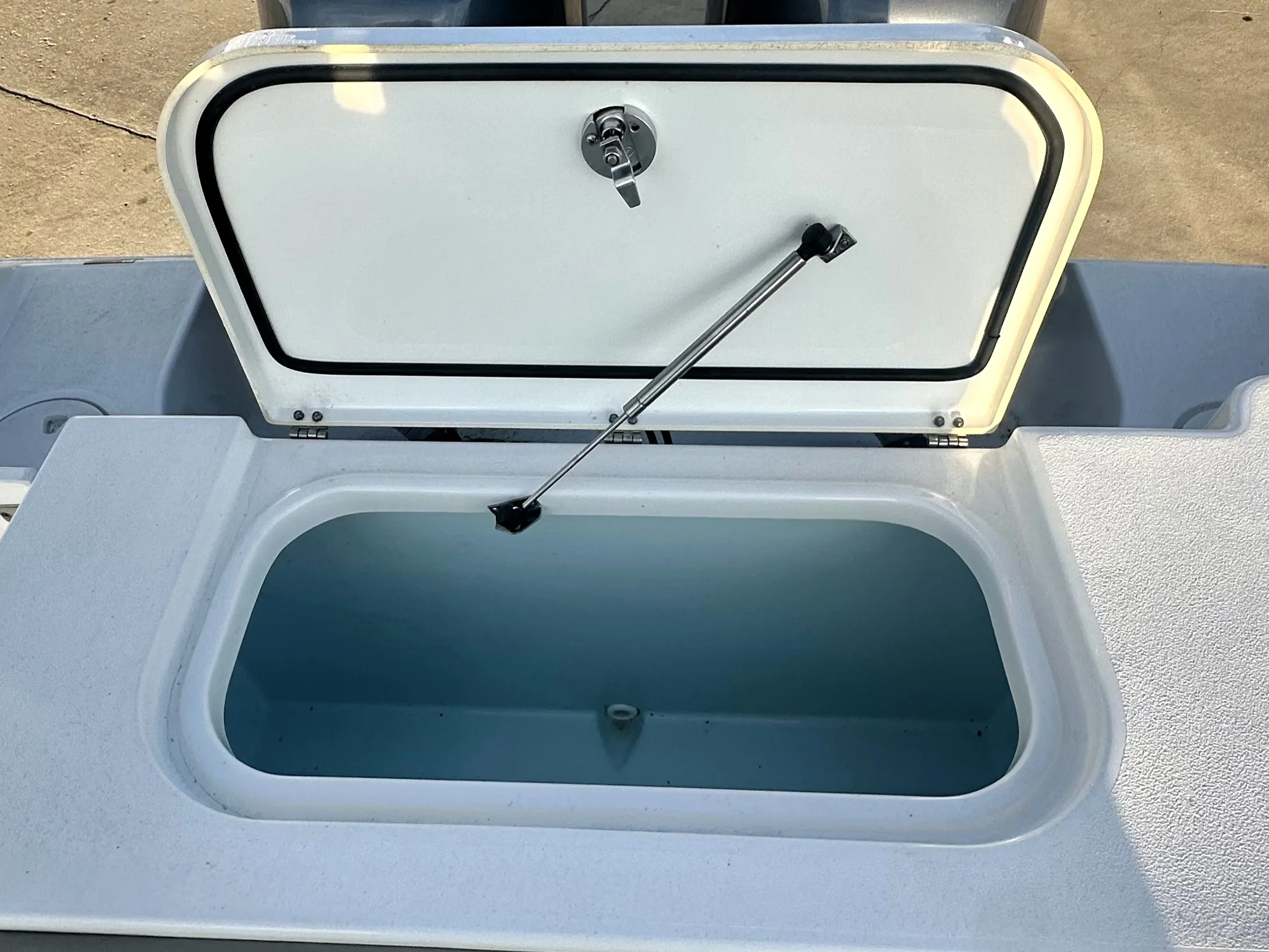 2017 Sea Hunt 25 GAMEFISH Image Thumbnail #8