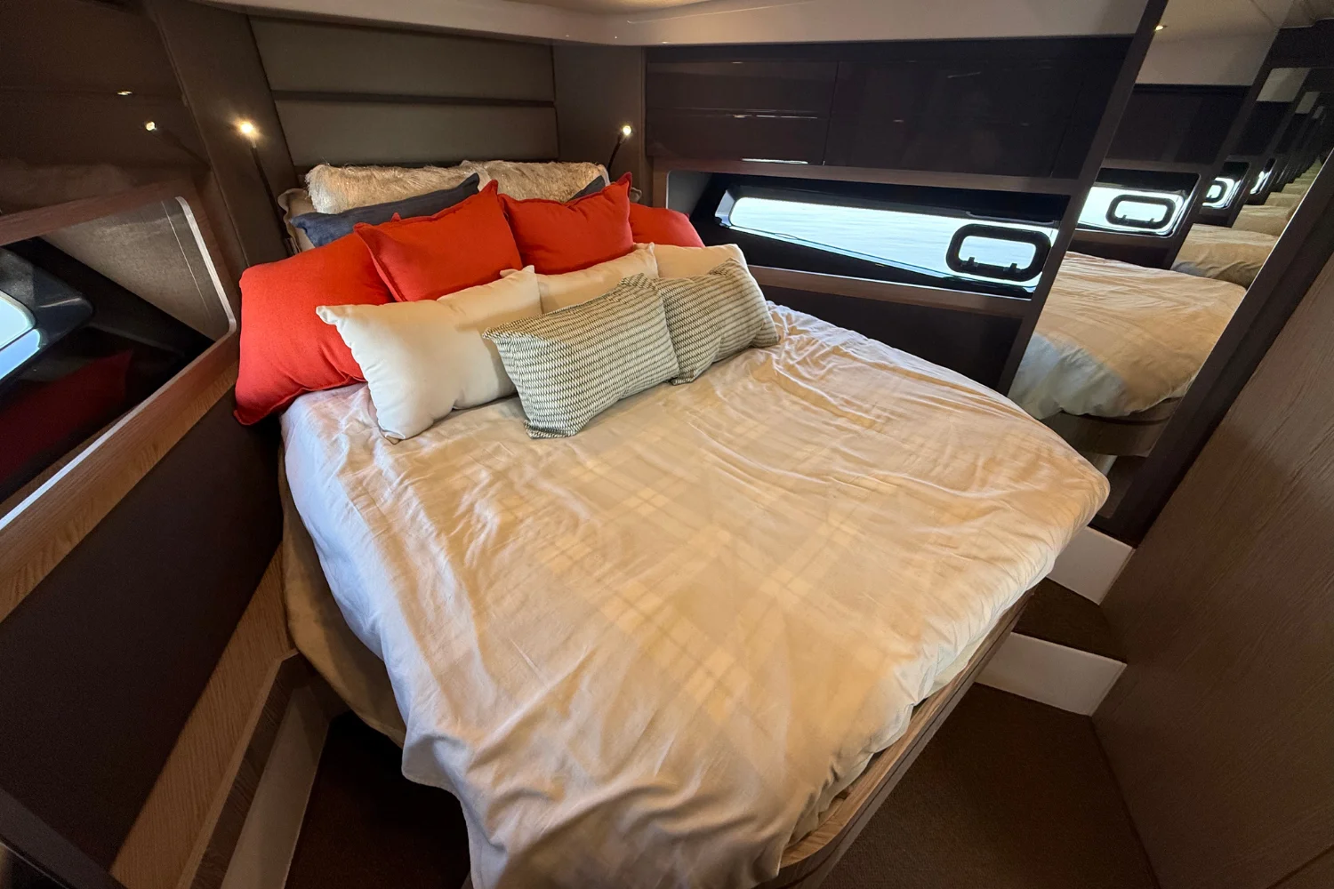 2019 Azimut Atlantis 43 Image Thumbnail #76