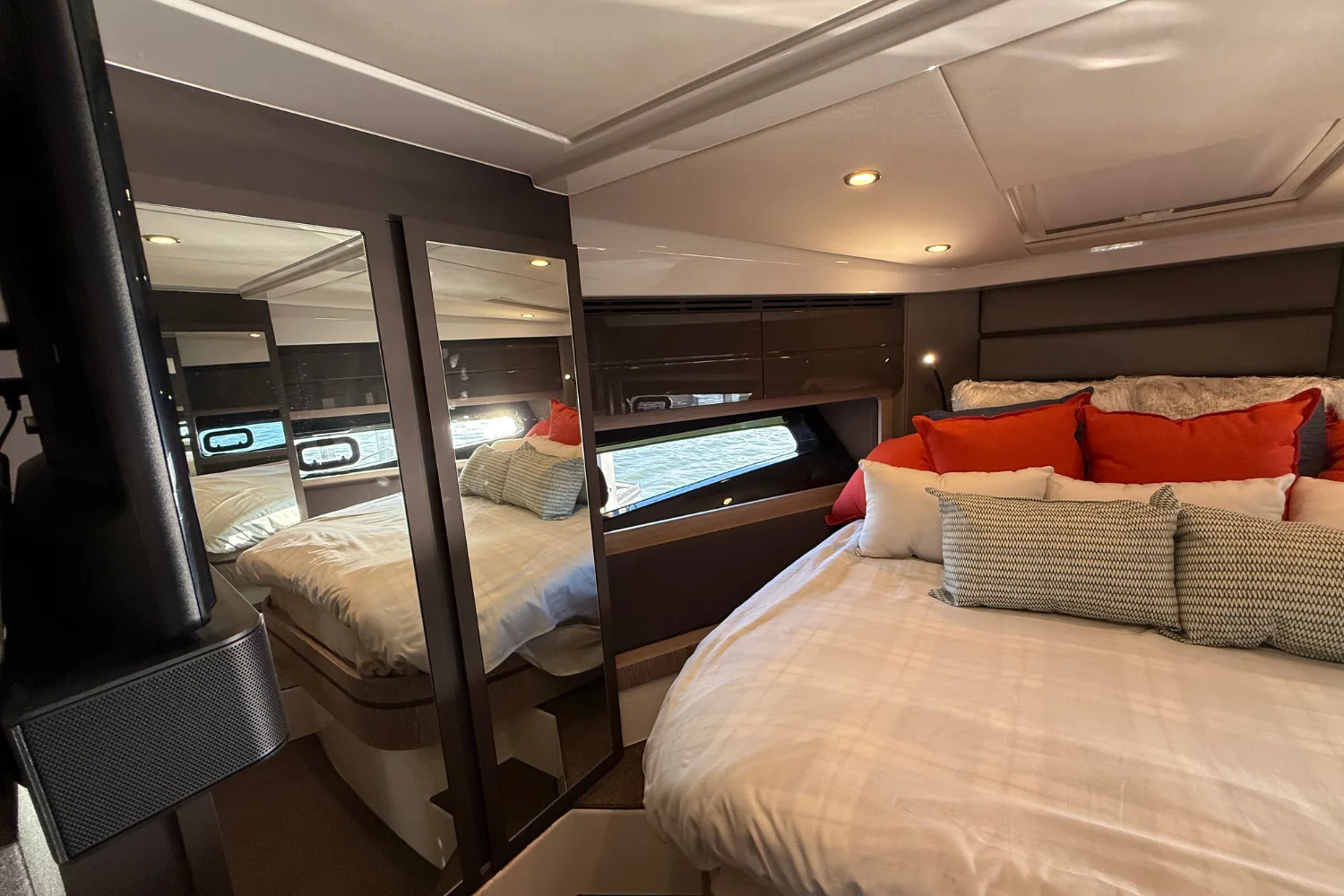 2019 Azimut Atlantis 43 Image Thumbnail #29