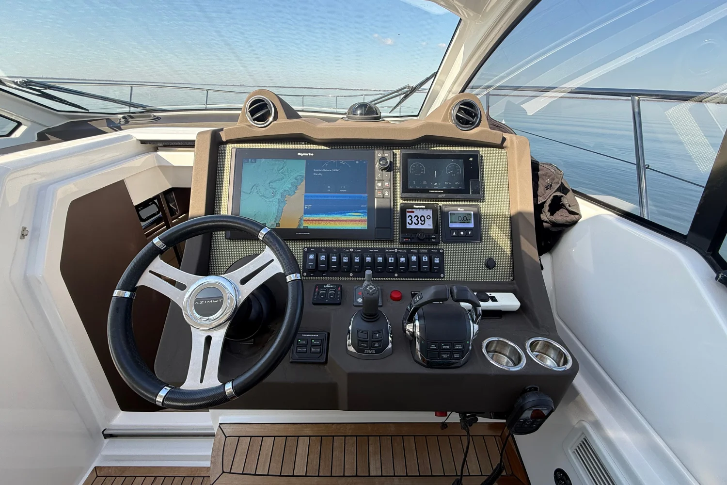 2019 Azimut Atlantis 43 Image Thumbnail #45