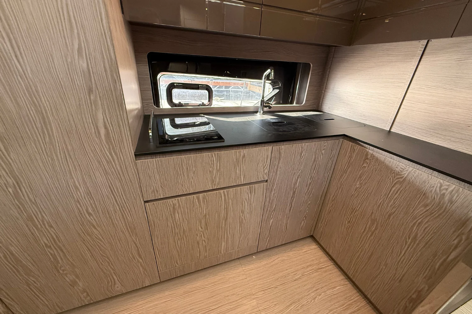 2019 Azimut Atlantis 43 Image Thumbnail #56