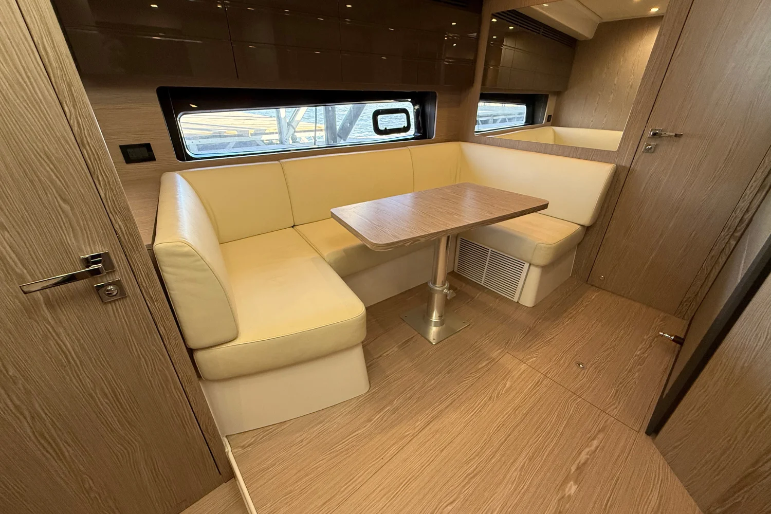 2019 Azimut Atlantis 43 Image Thumbnail #40