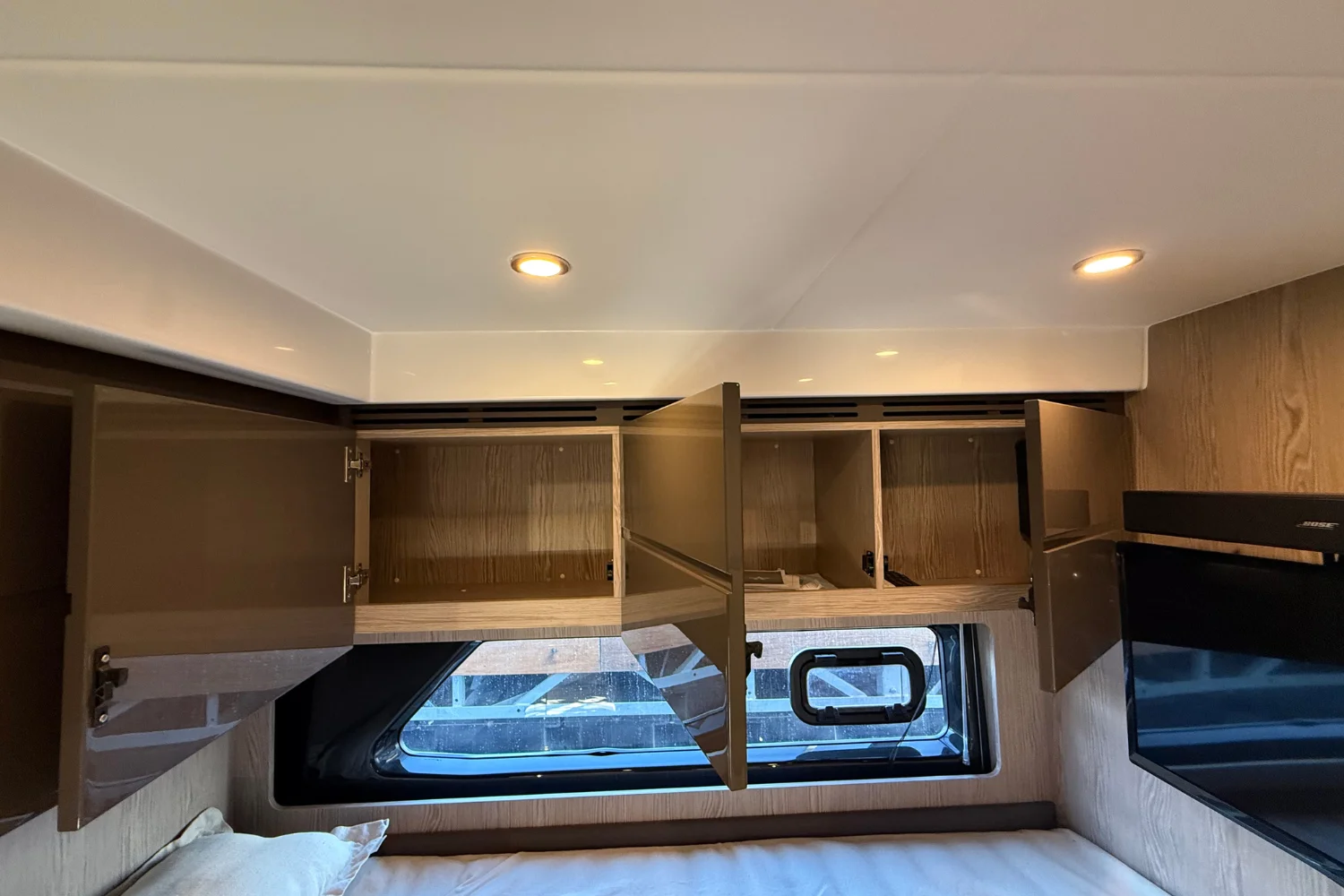 2019 Azimut Atlantis 43 Image Thumbnail #54