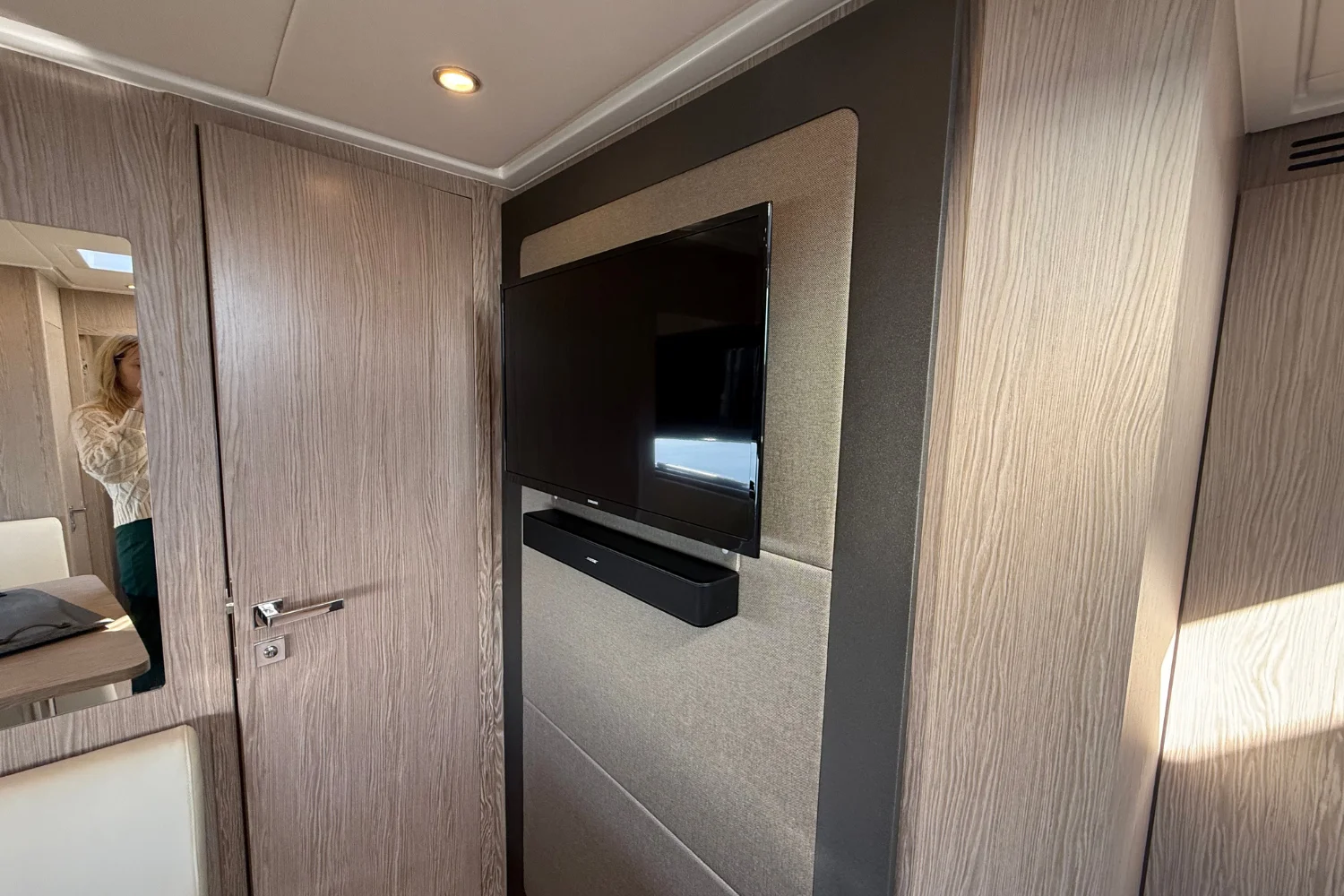 2019 Azimut Atlantis 43 Image Thumbnail #73