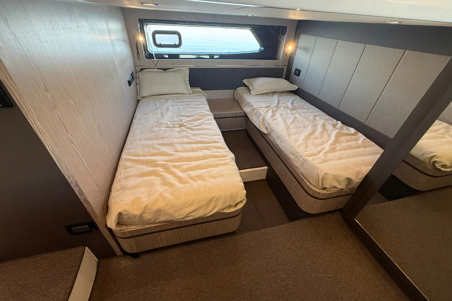 2019 Azimut Atlantis 43 Image Thumbnail #87