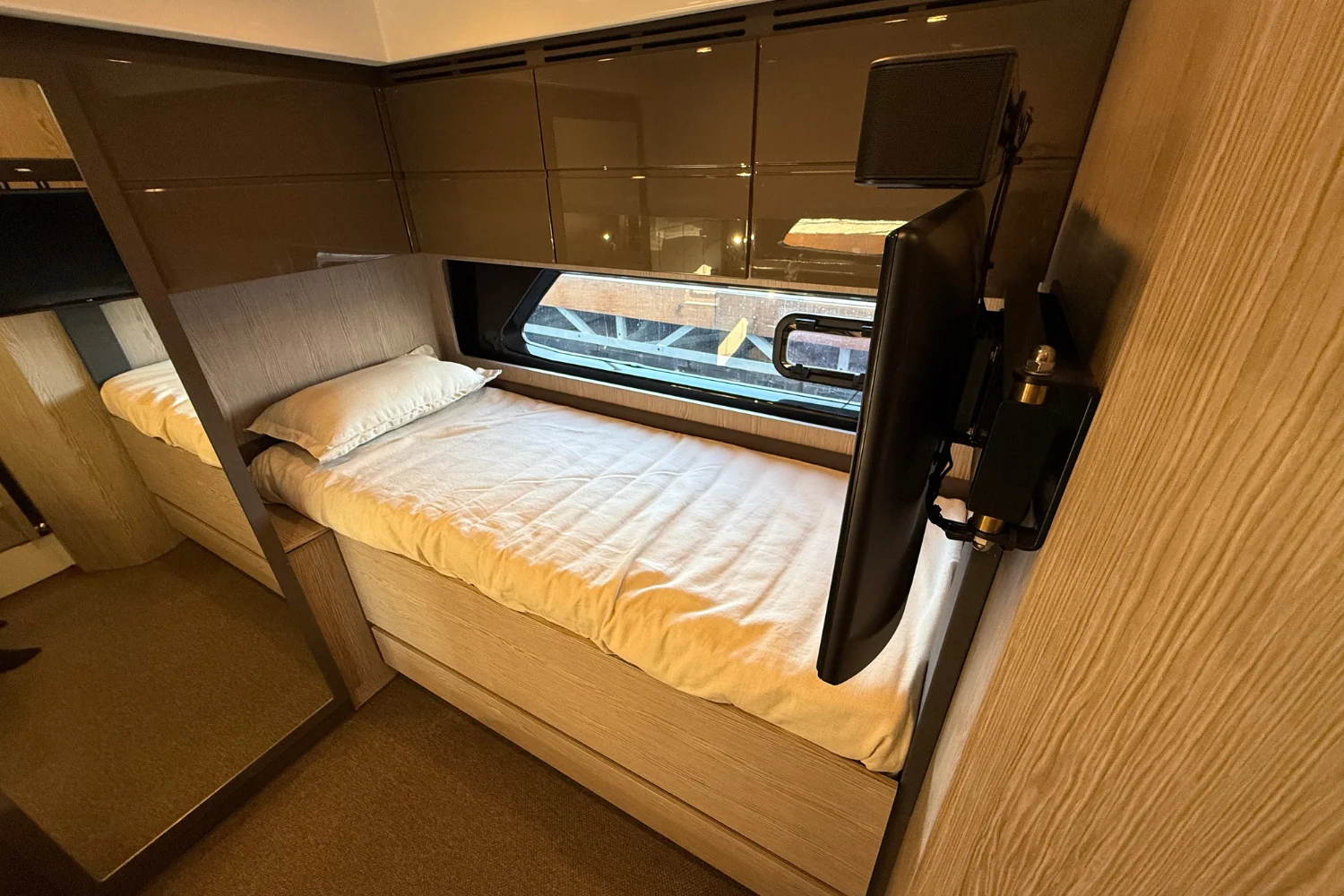 2019 Azimut Atlantis 43 Image Thumbnail #81