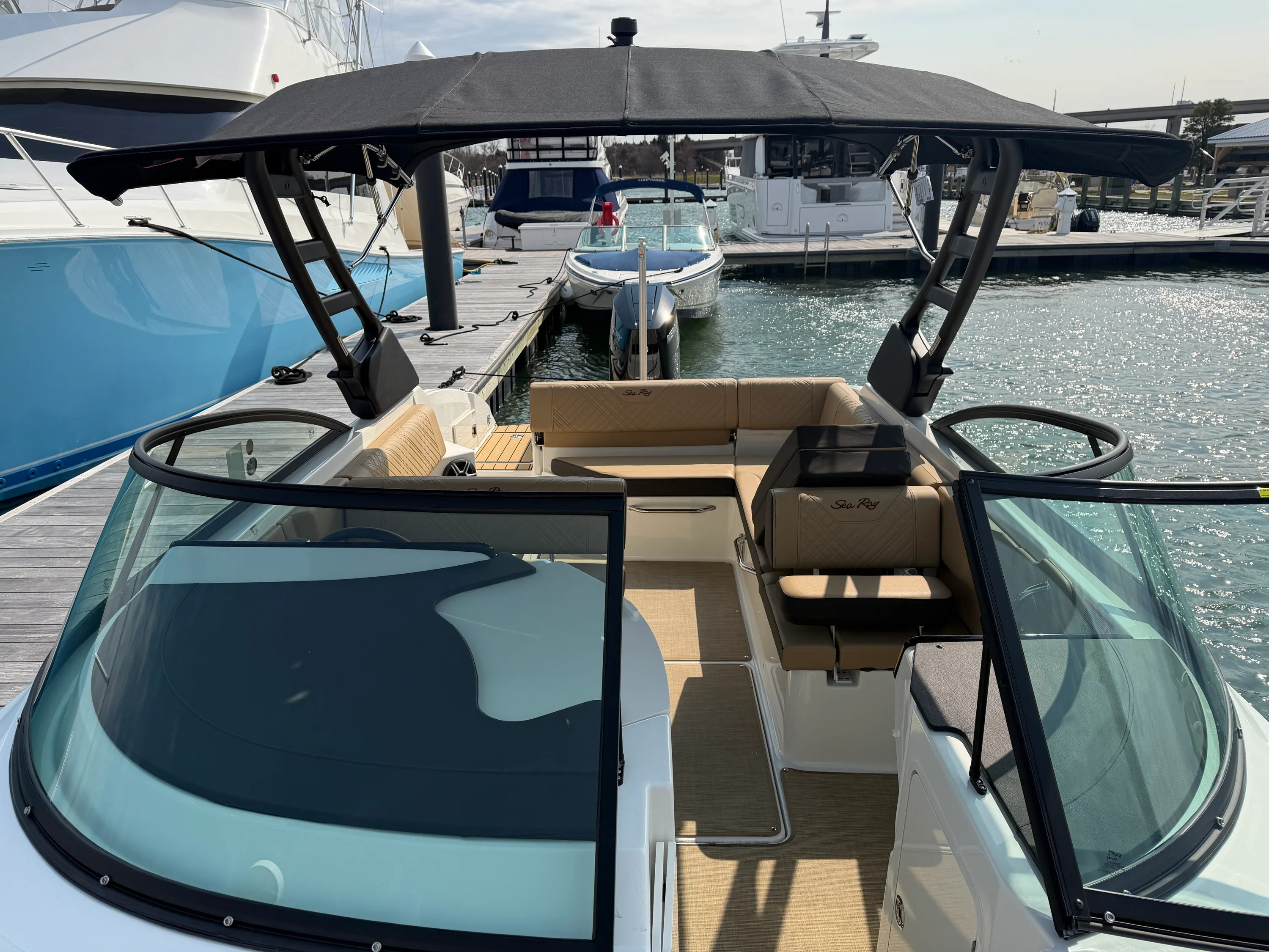 2026 Sea Ray SDX 270 Outboard Image Thumbnail #35