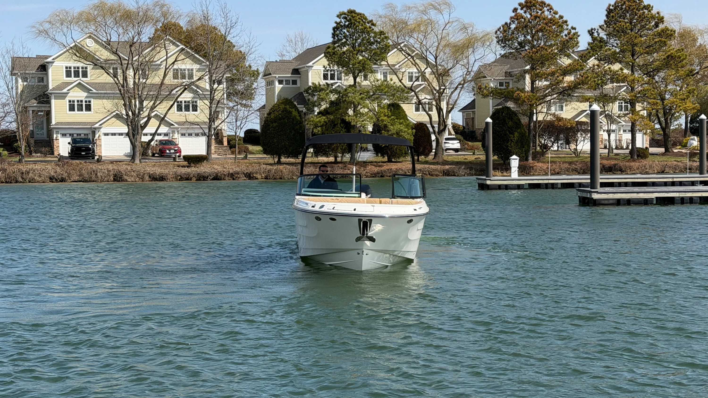 2026 Sea Ray SDX 270 Outboard Image Thumbnail #6