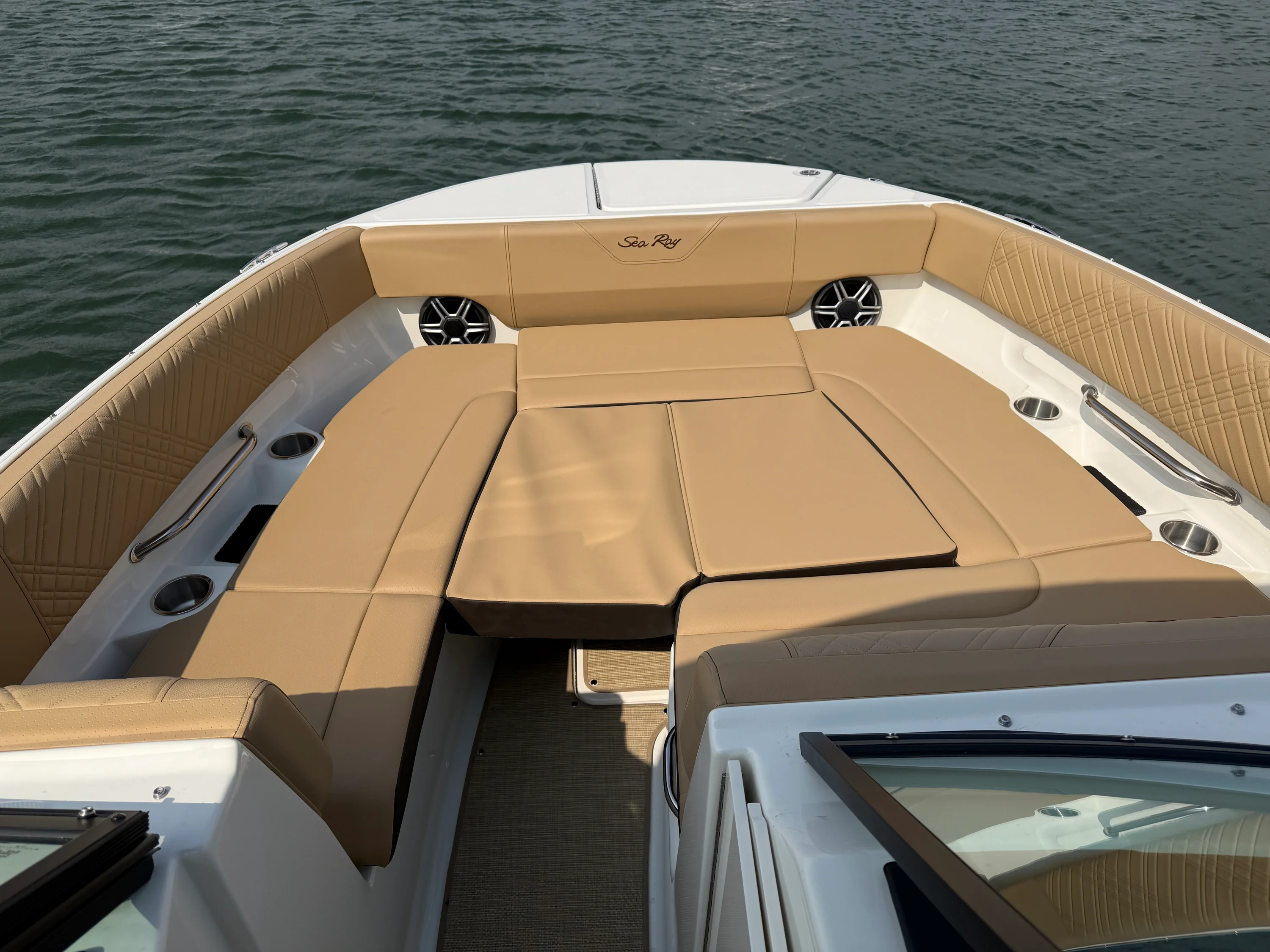 2026 Sea Ray SDX 270 Outboard Image Thumbnail #30