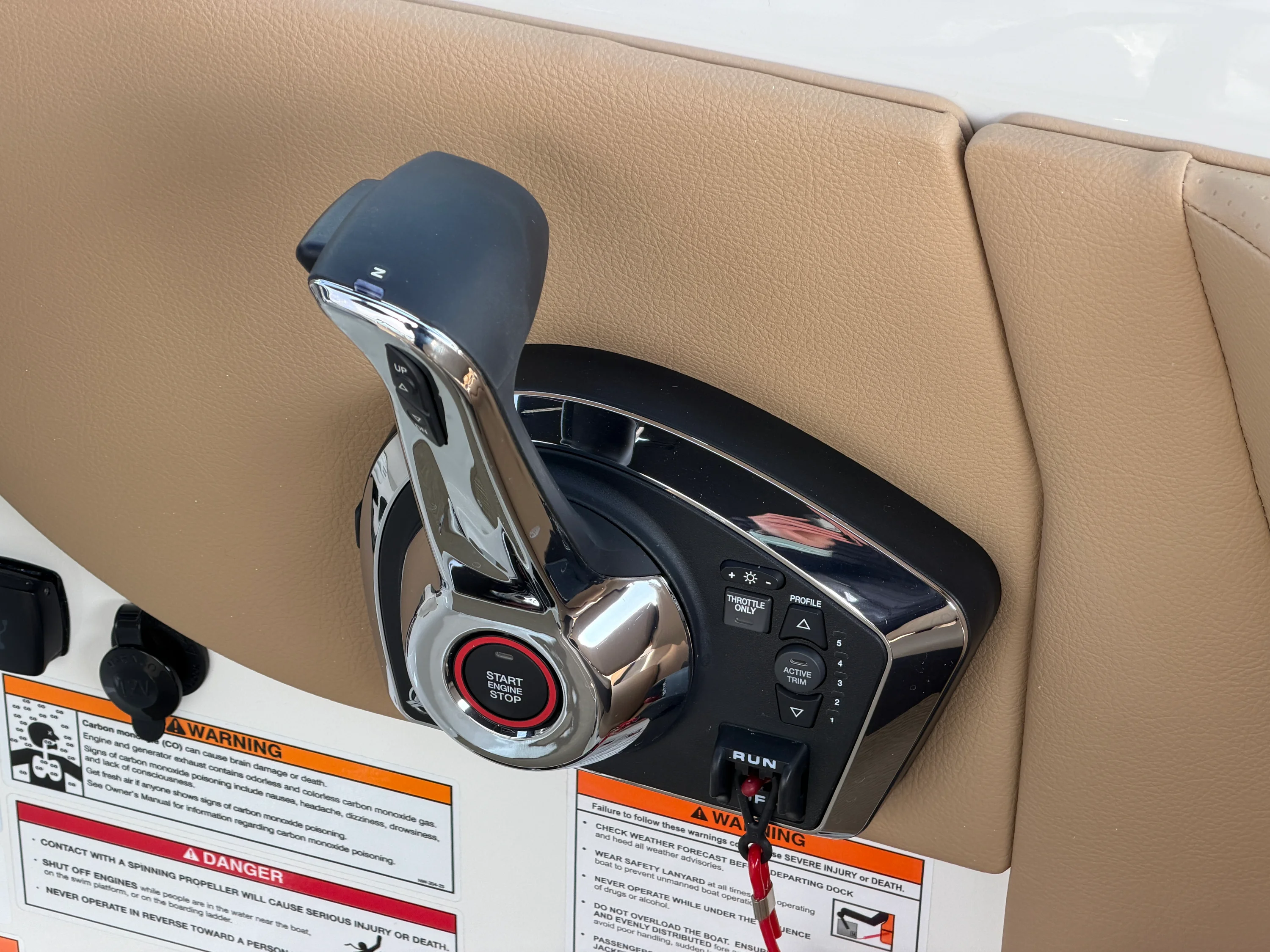 2026 Sea Ray SDX 270 Outboard Image Thumbnail #23