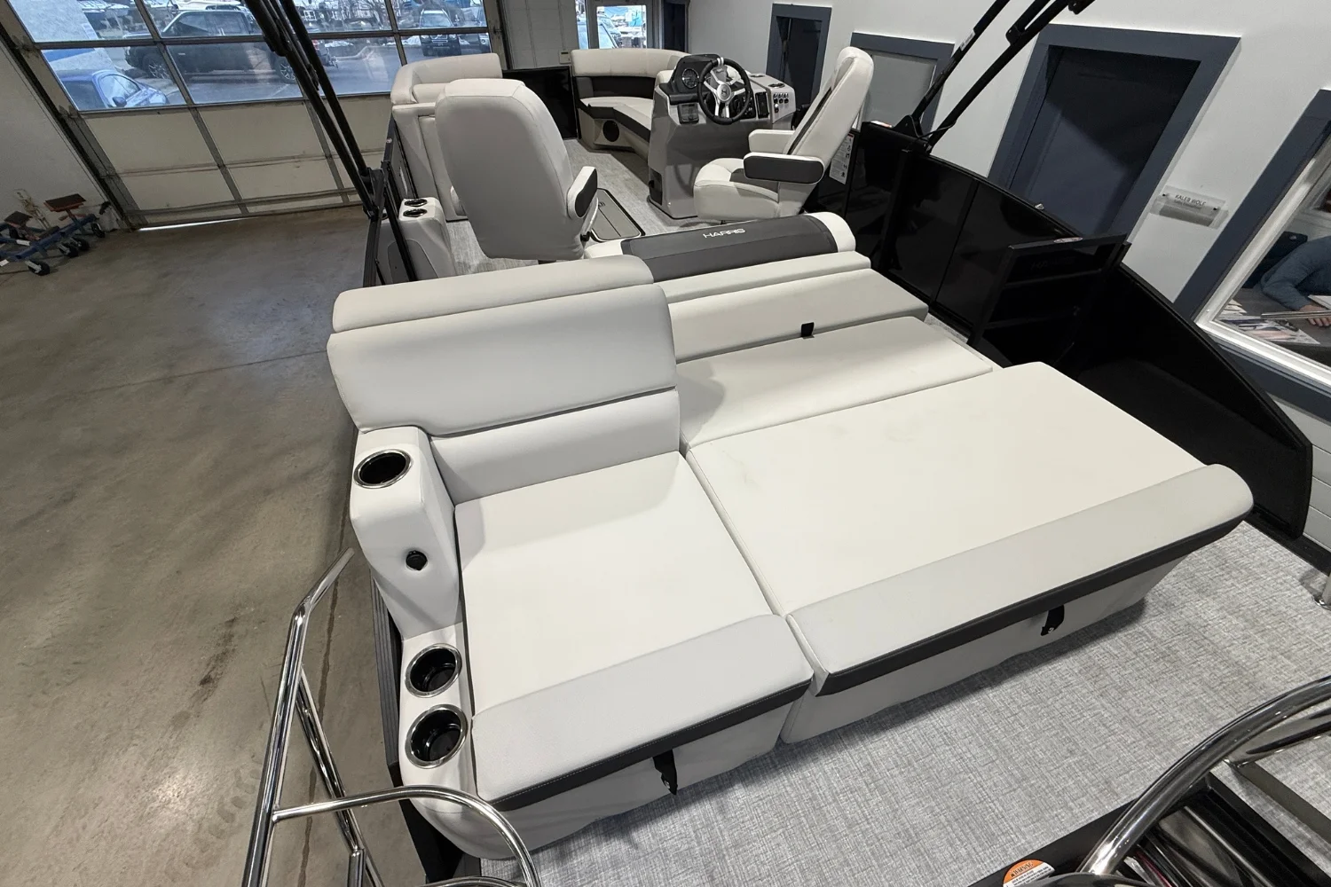 2026 Harris Cruiser 230 Image Thumbnail #10