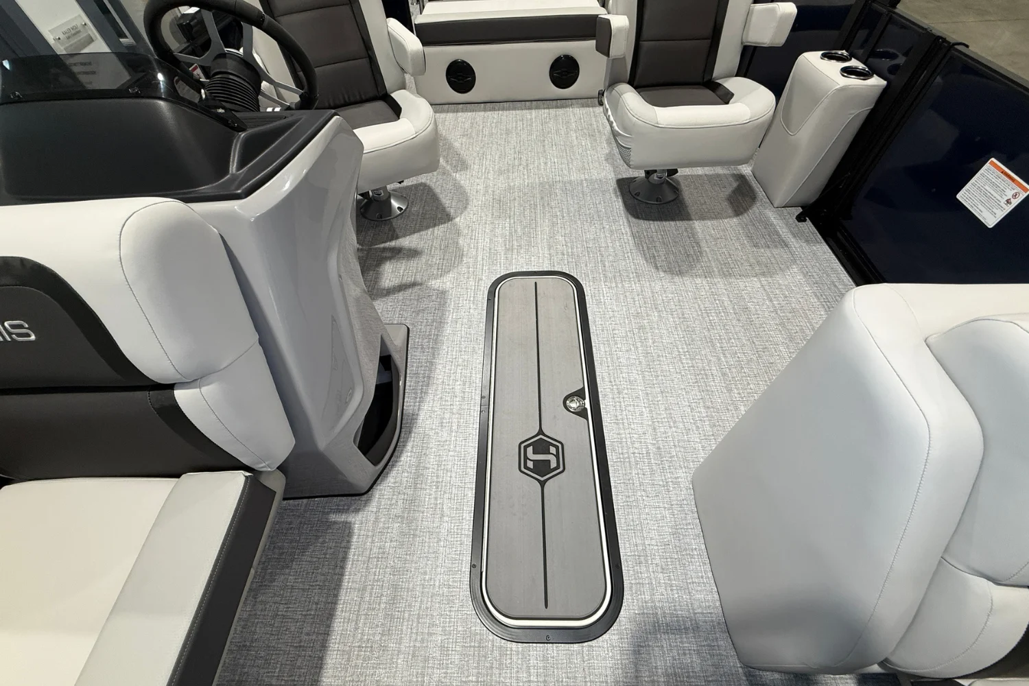 2026 Harris Cruiser 230 Image Thumbnail #24