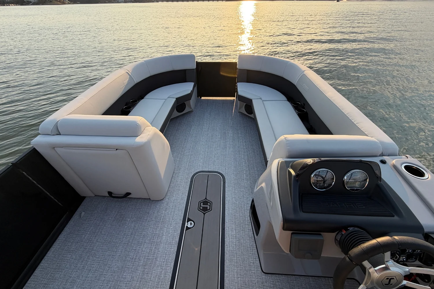 2026 Harris Cruiser 230 Image Thumbnail #23