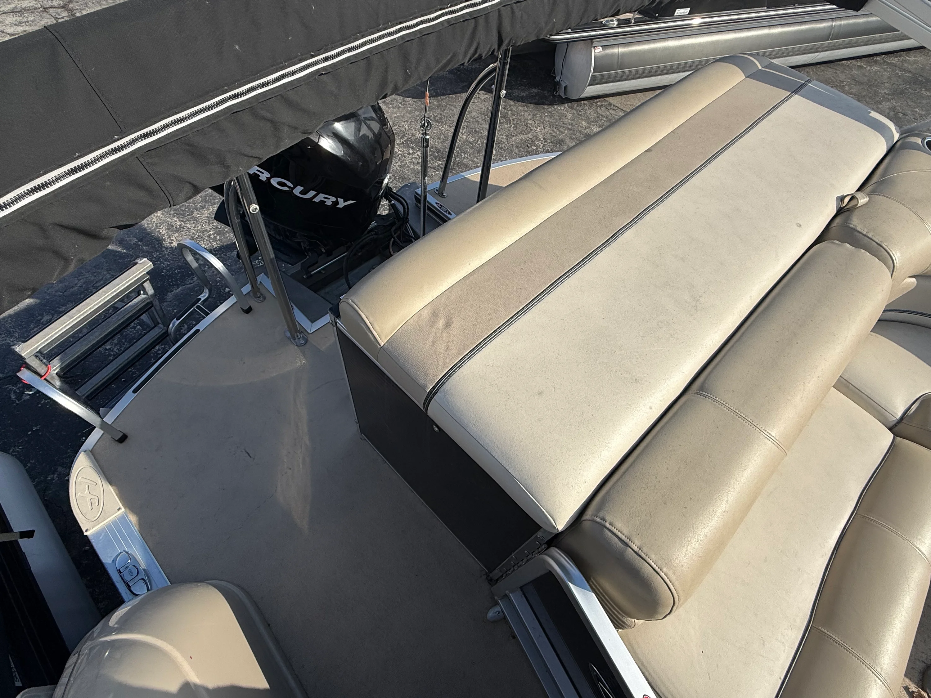 2012 Harris 230 GRAND MARINER Image Thumbnail #9