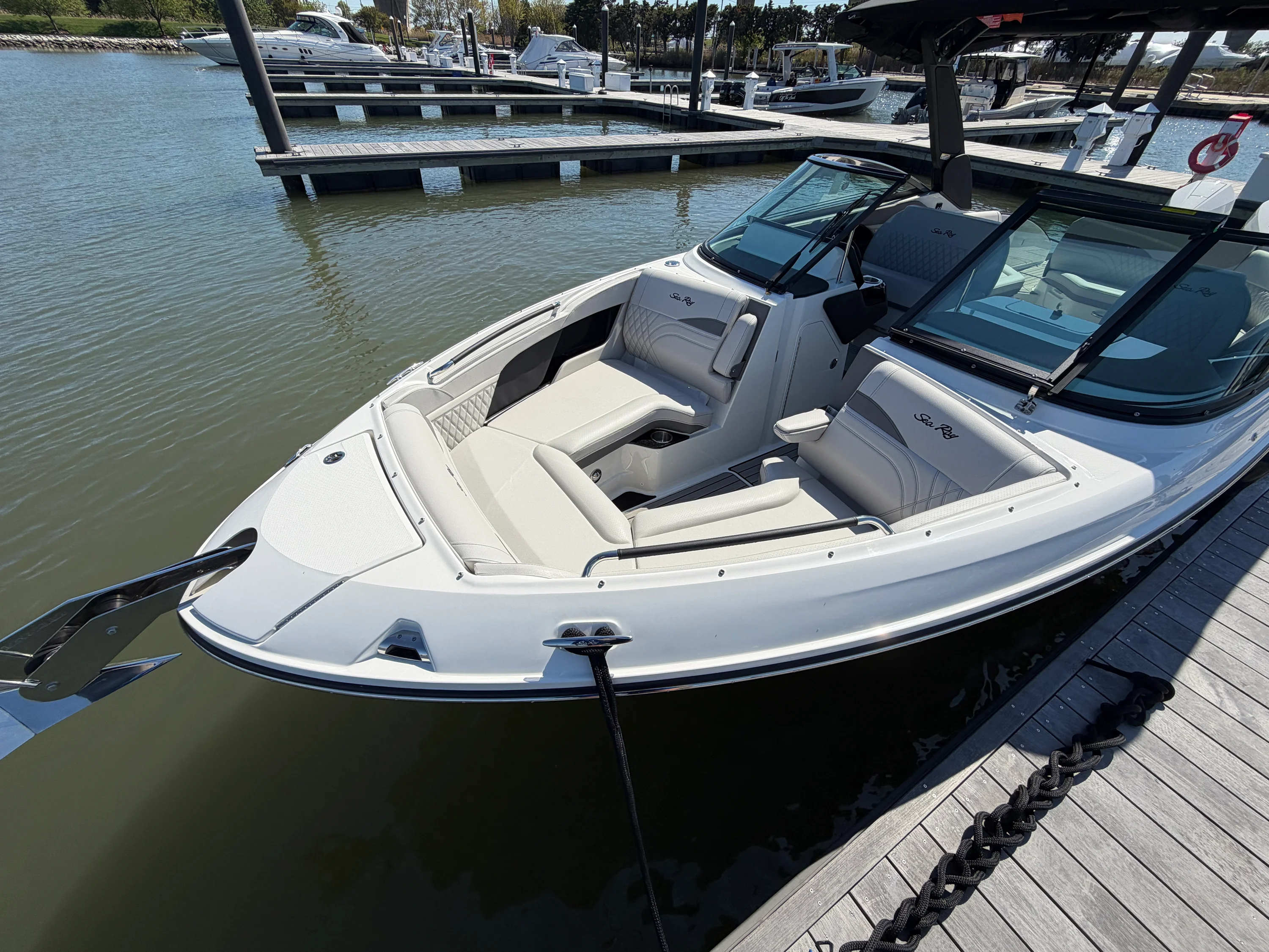 2026 Sea Ray SLX 280 Outboard Image Thumbnail #31