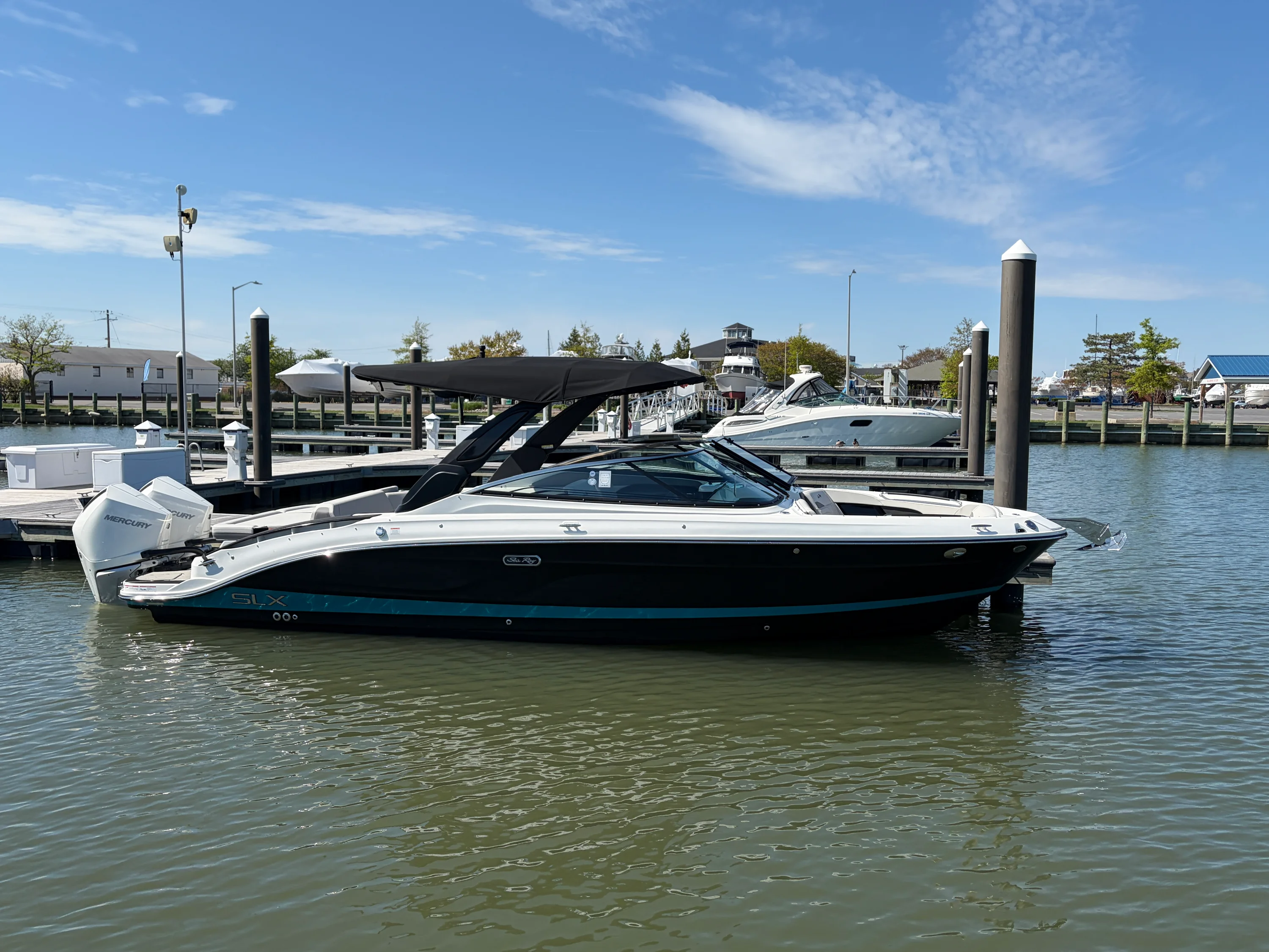 2026 Sea Ray SLX 280 Outboard Image Thumbnail #8