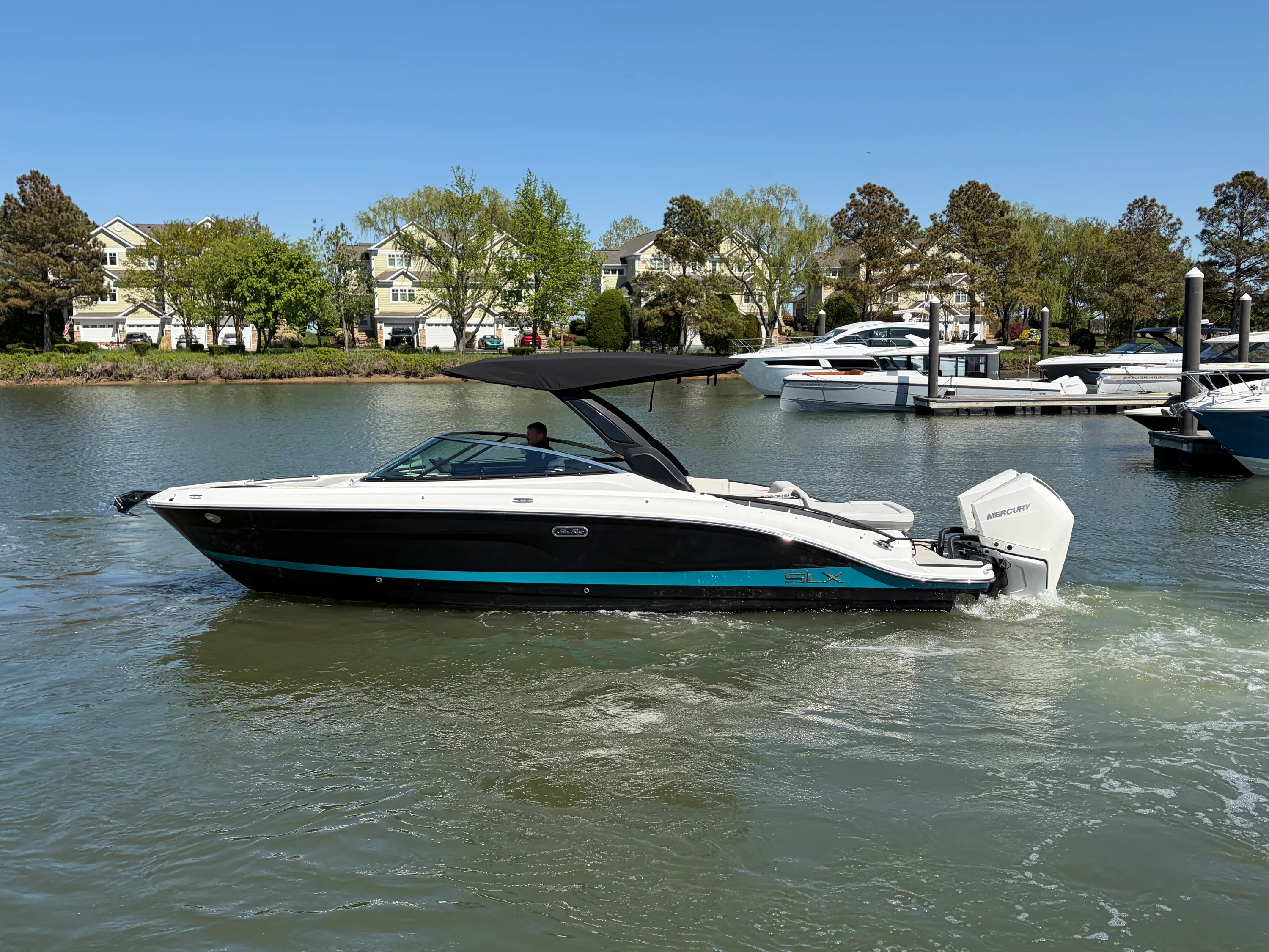2026 Sea Ray SLX 280 Outboard Image Thumbnail #5