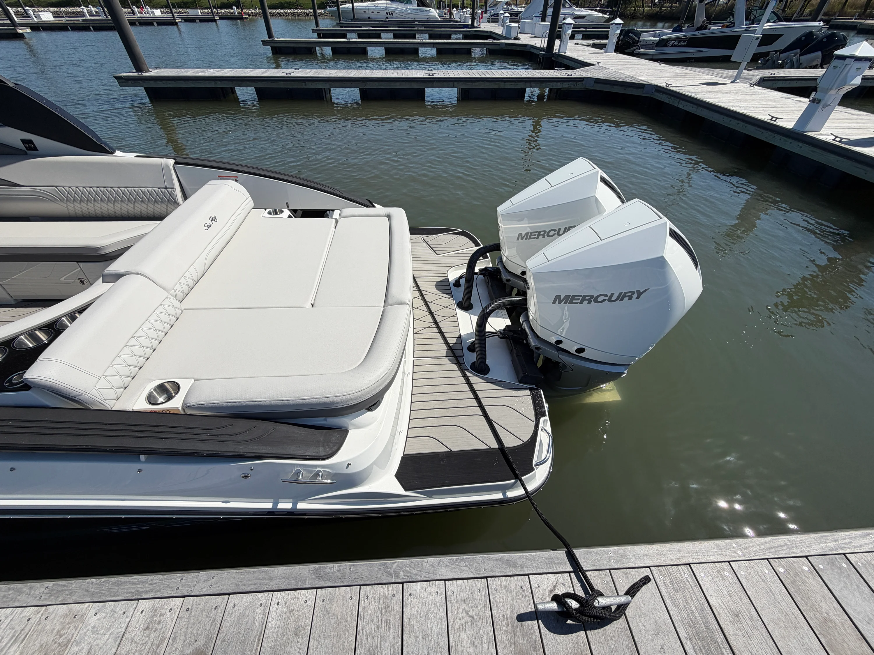 2026 Sea Ray SLX 280 Outboard Image Thumbnail #15