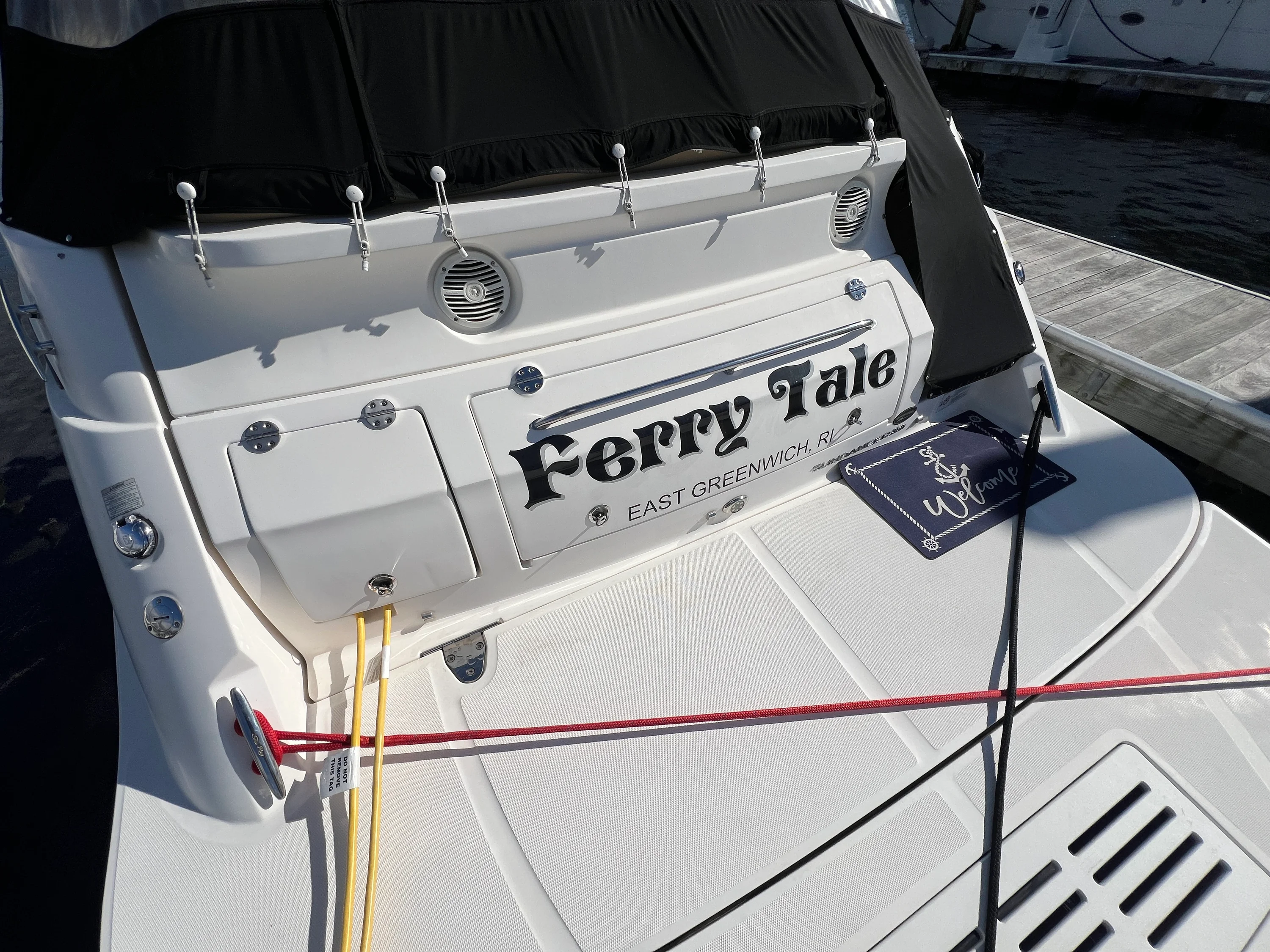 2018 Sea Ray 350 SUNDANCER Image Thumbnail #9