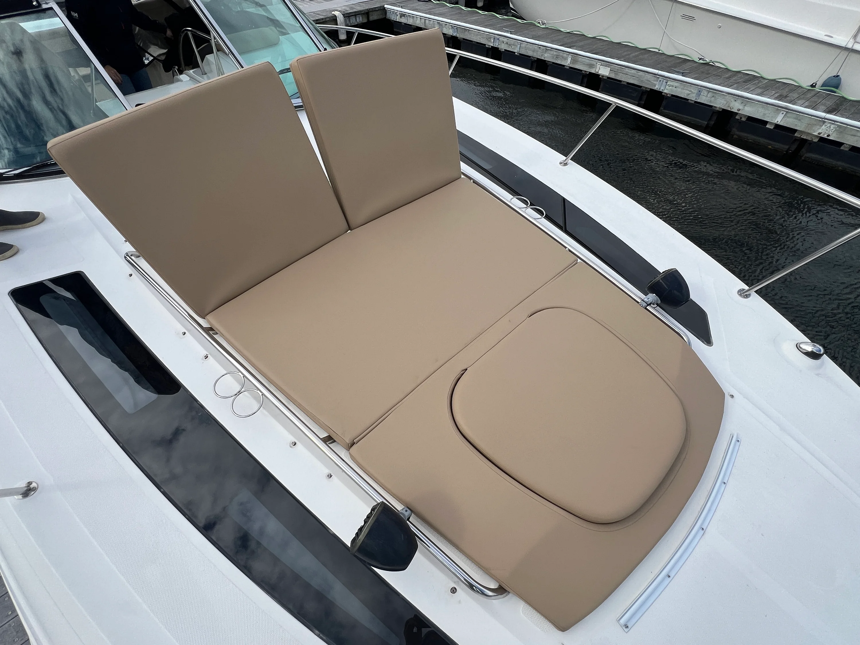 2018 Sea Ray 350 SUNDANCER Image Thumbnail #64