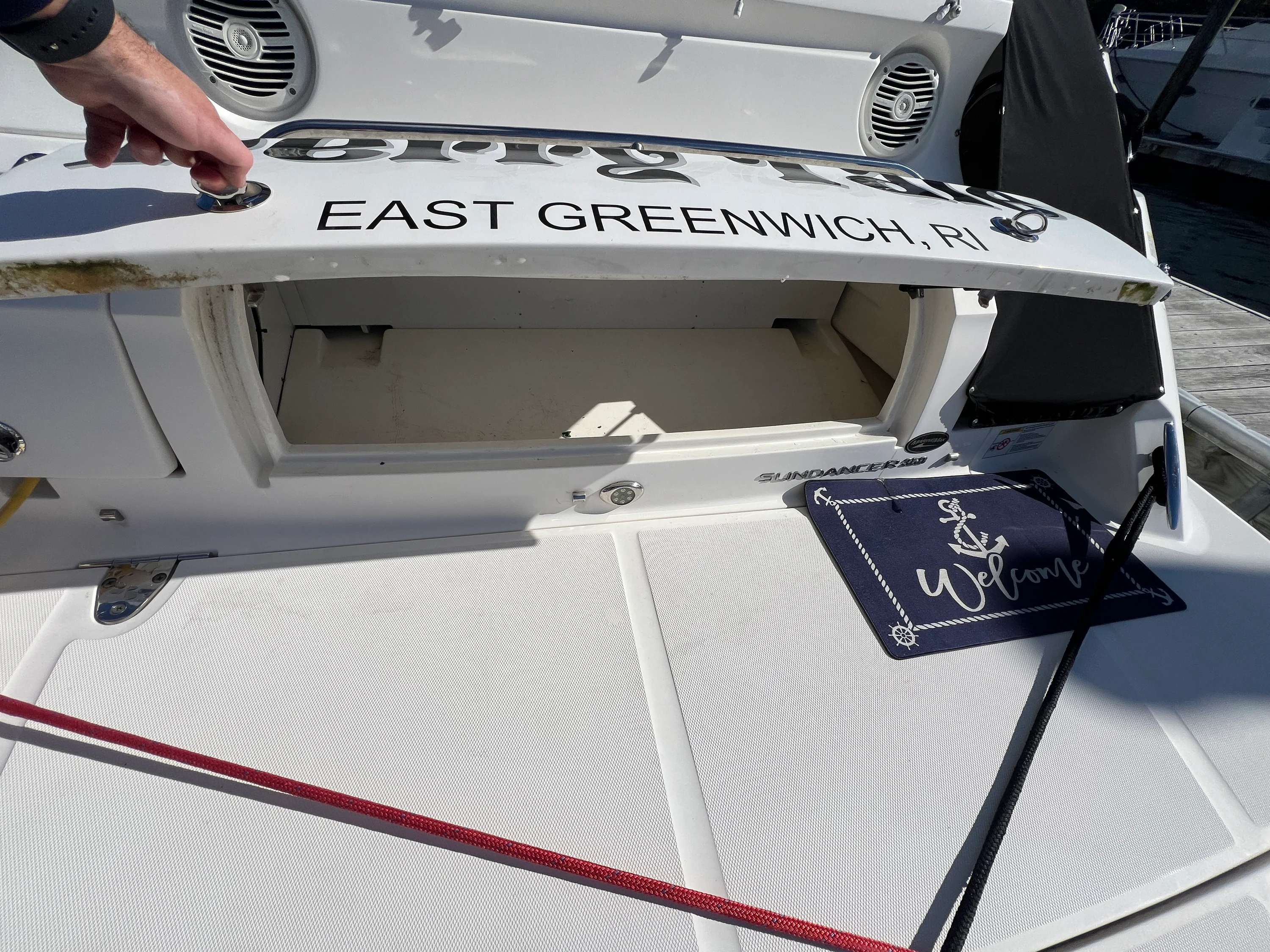 2018 Sea Ray 350 SUNDANCER Image Thumbnail #11