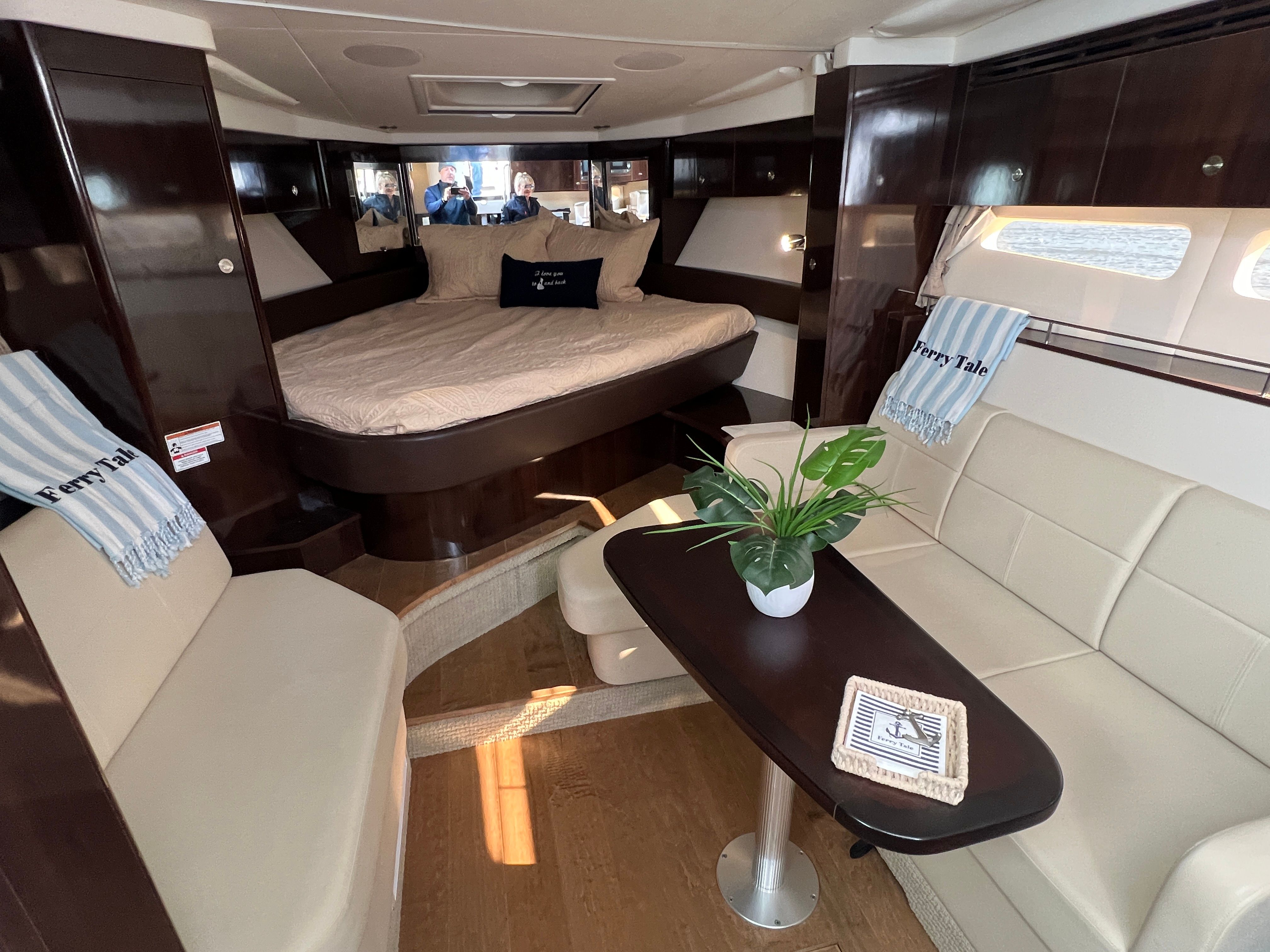 2018 Sea Ray 350 SUNDANCER Image Thumbnail #39