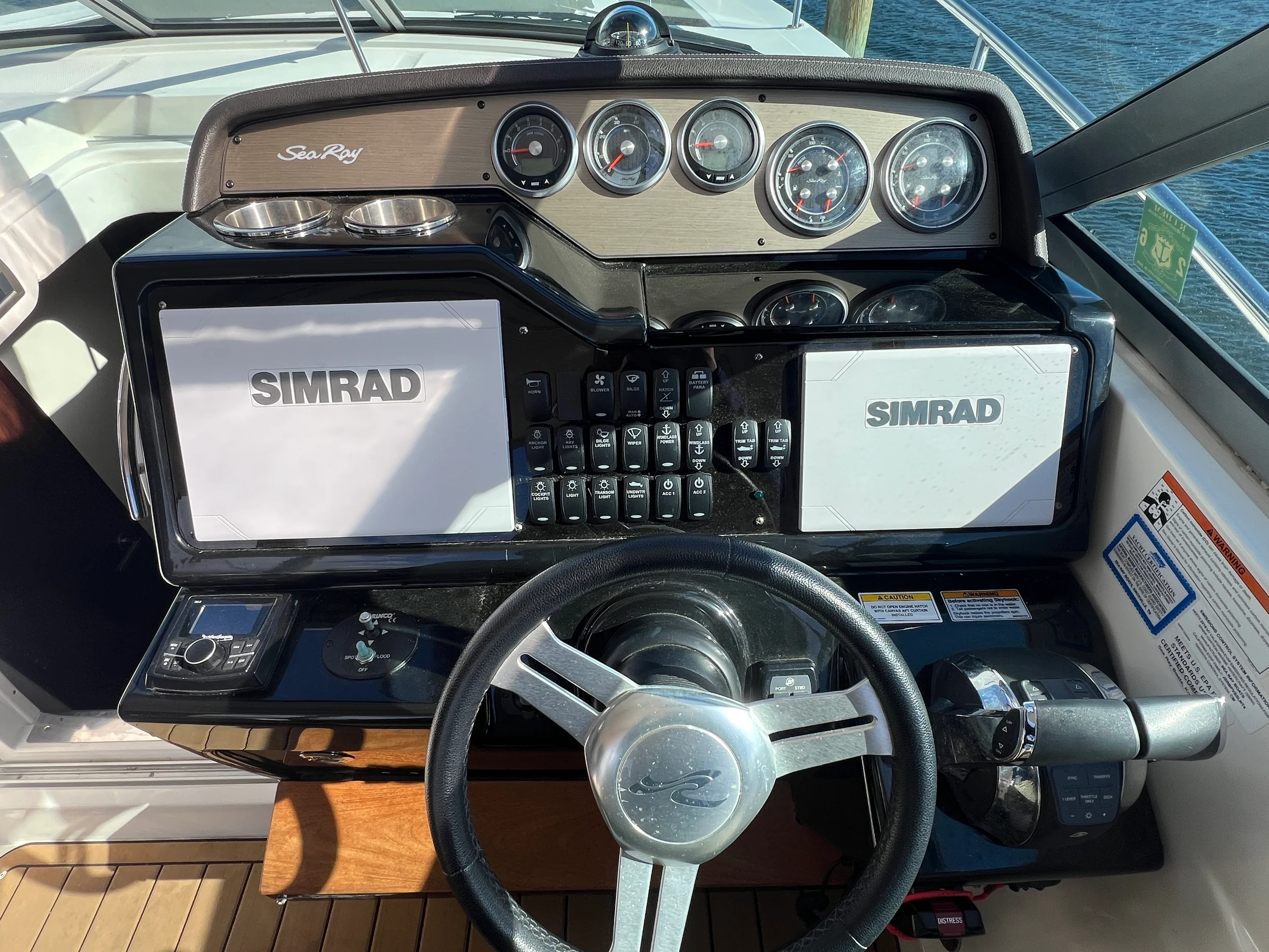 2018 Sea Ray 350 SUNDANCER Image Thumbnail #28