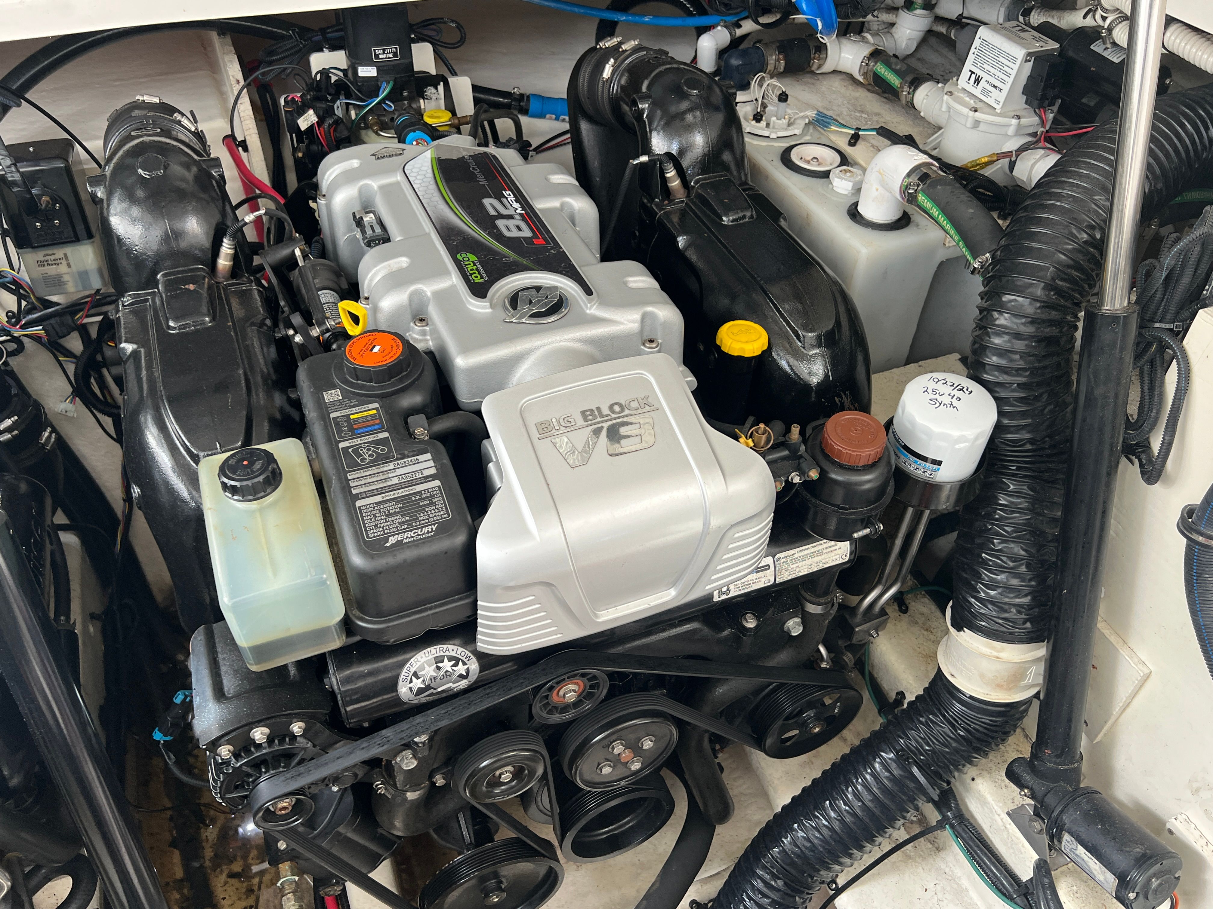 2018 Sea Ray 350 SUNDANCER Image Thumbnail #70