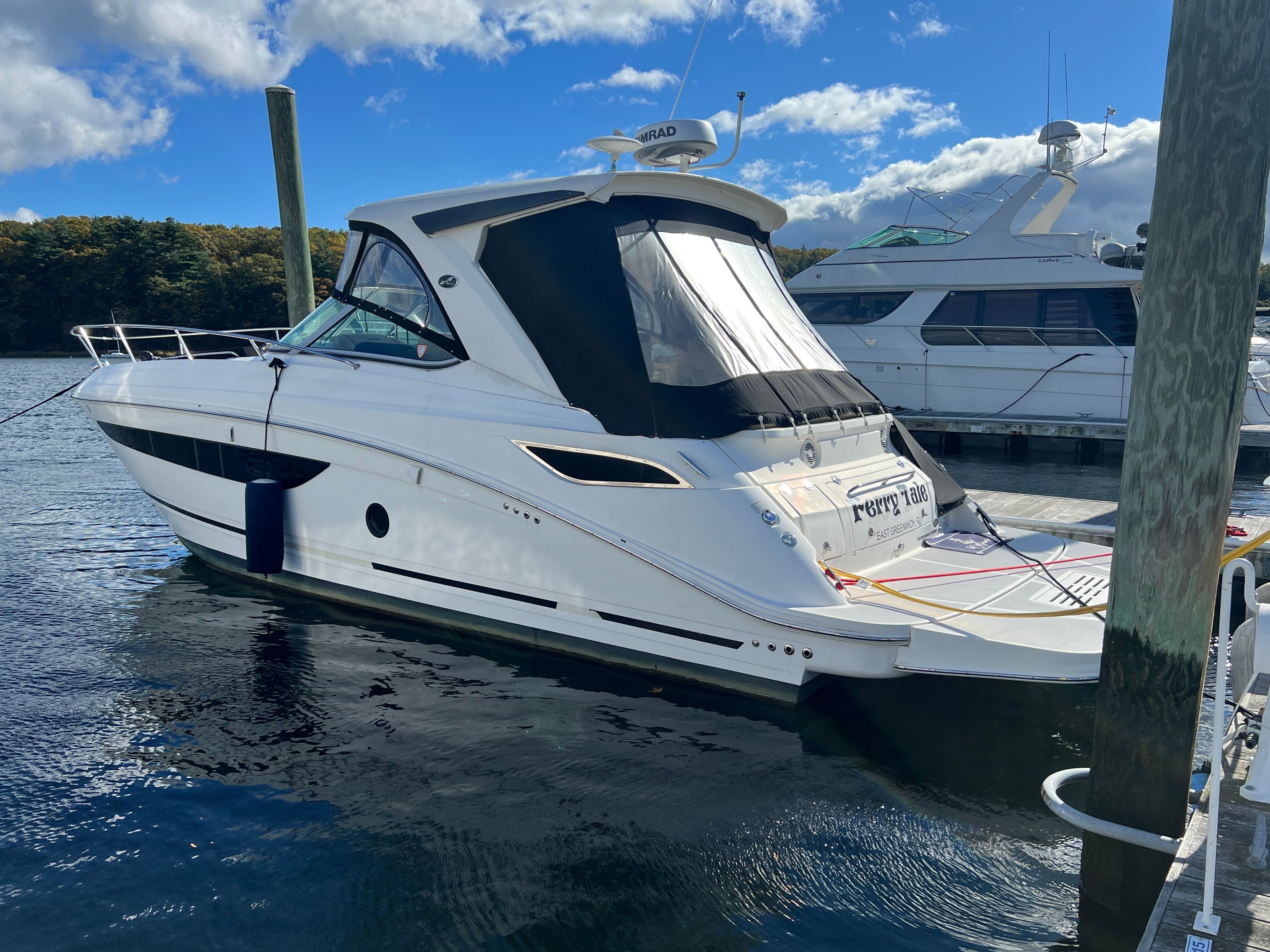 2018 Sea Ray 350 SUNDANCER Image Thumbnail #2