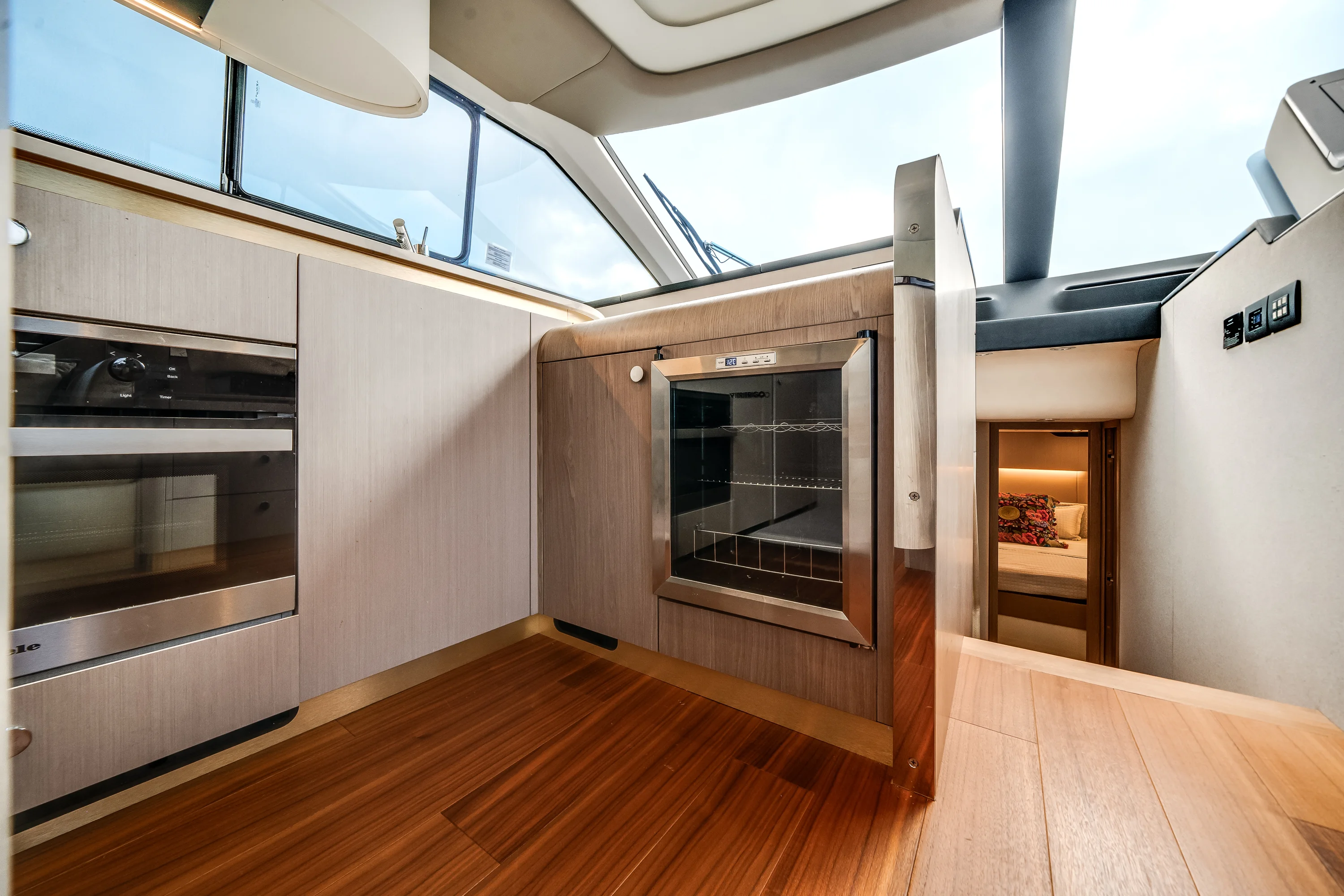 2022 Azimut 60 FLY Image Thumbnail #46