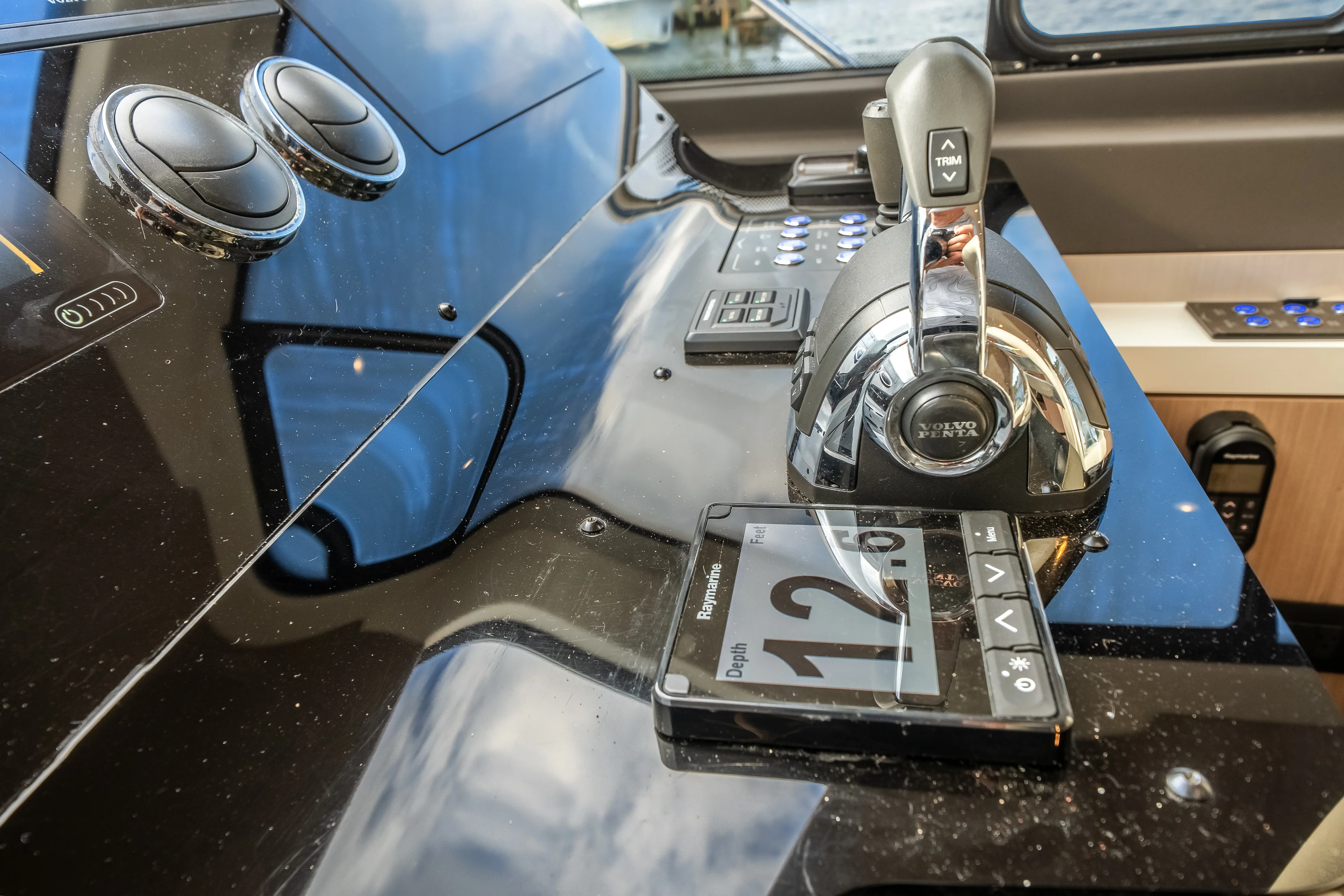 2022 Azimut 60 FLY Image Thumbnail #53