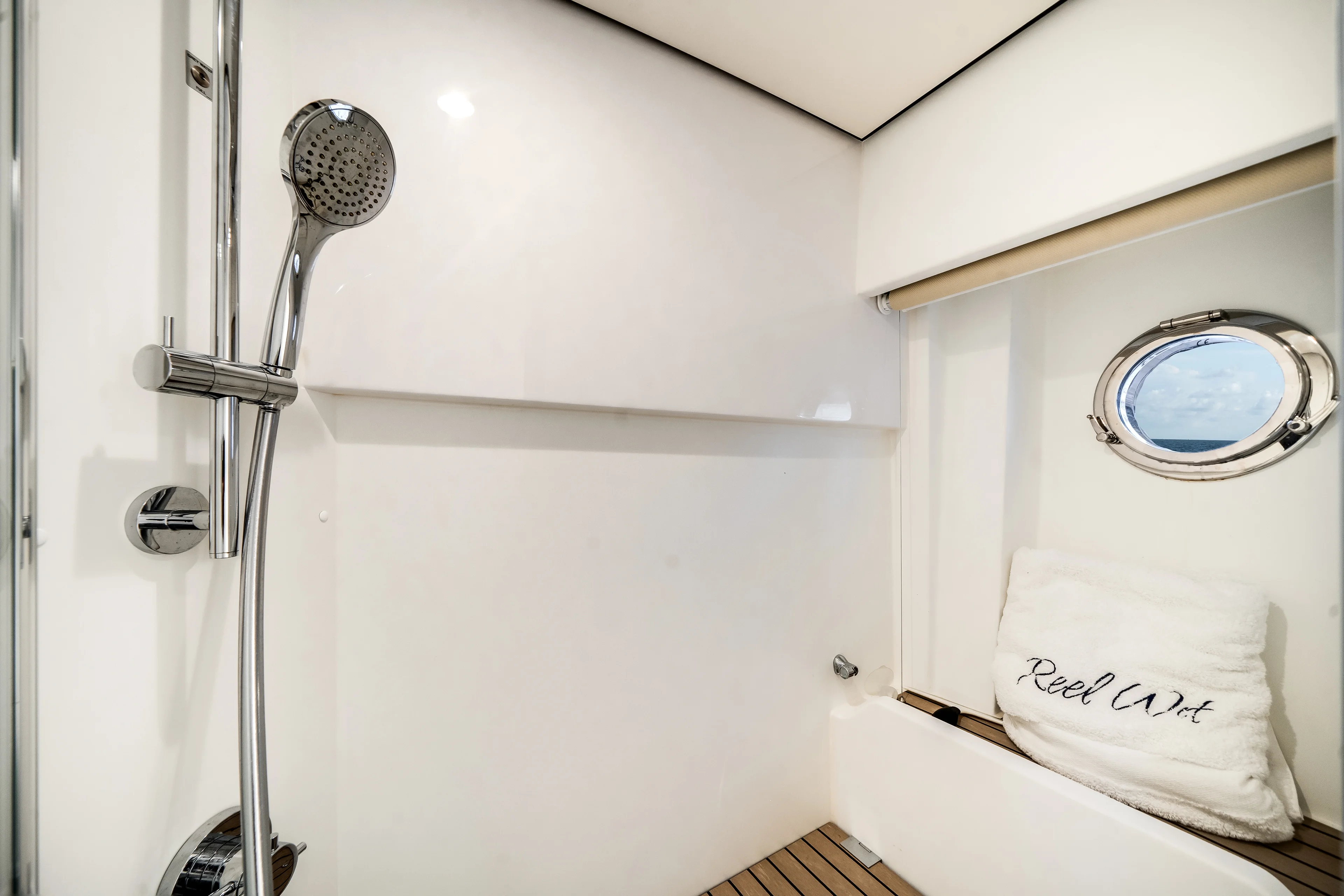 2022 Azimut 60 FLY Image Thumbnail #35