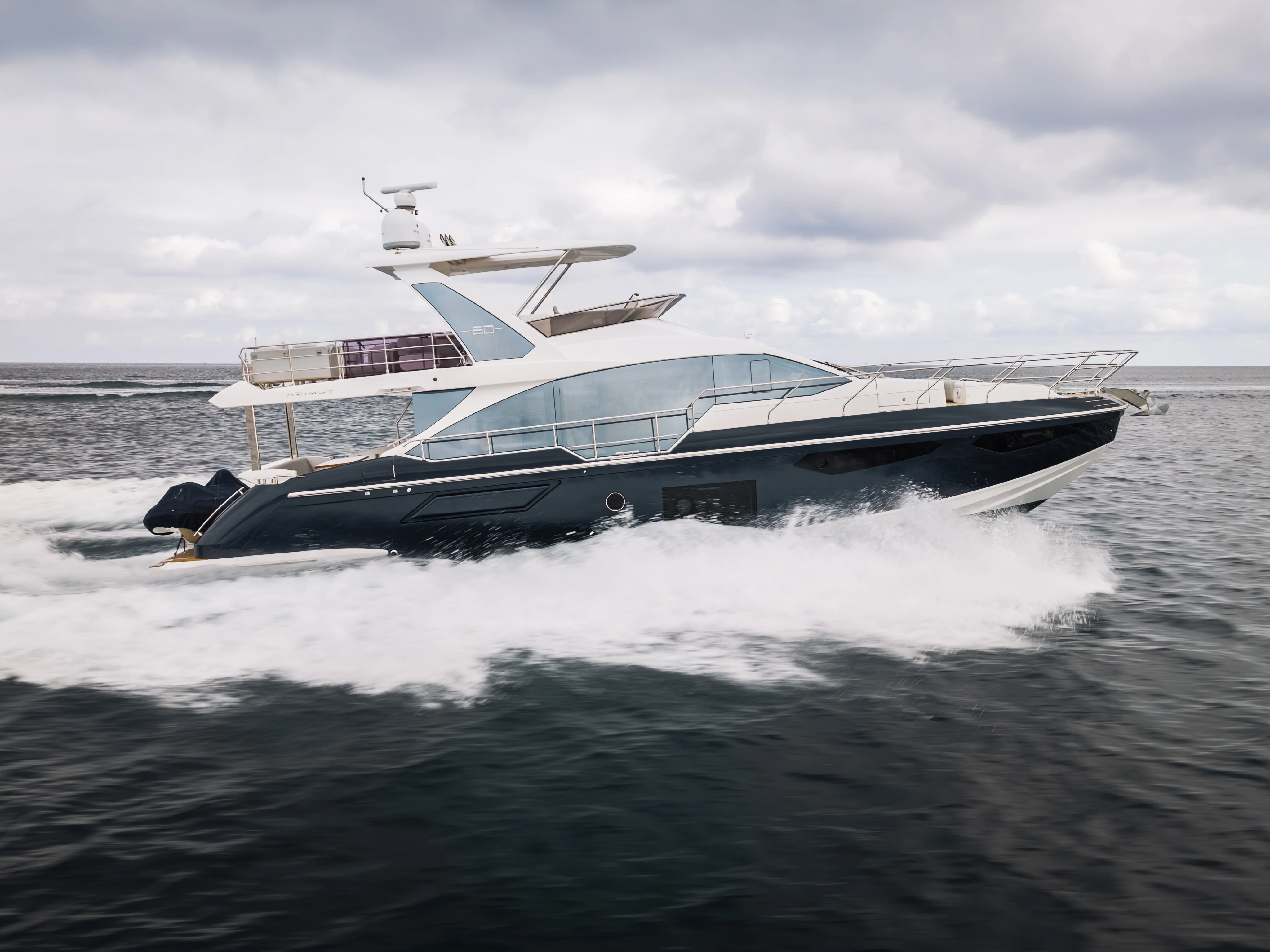 2022 Azimut 60 FLY Image Thumbnail #8
