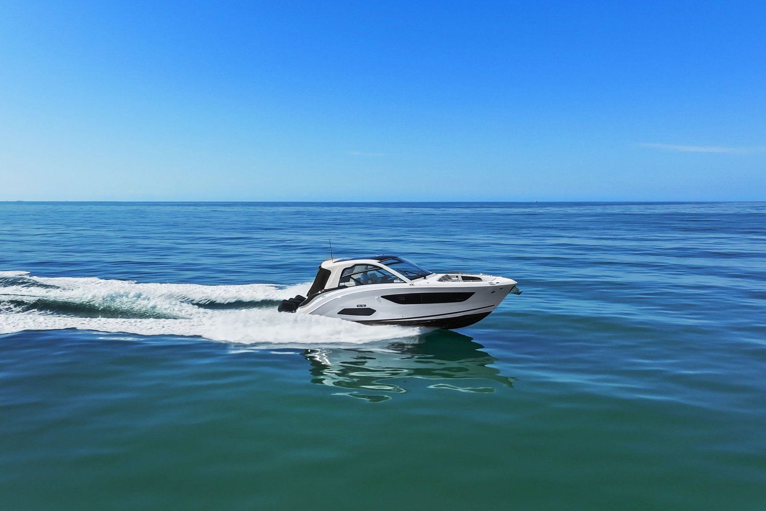 2023 Sea Ray 370 SUNDANCER OUTBOARD Image Thumbnail #12