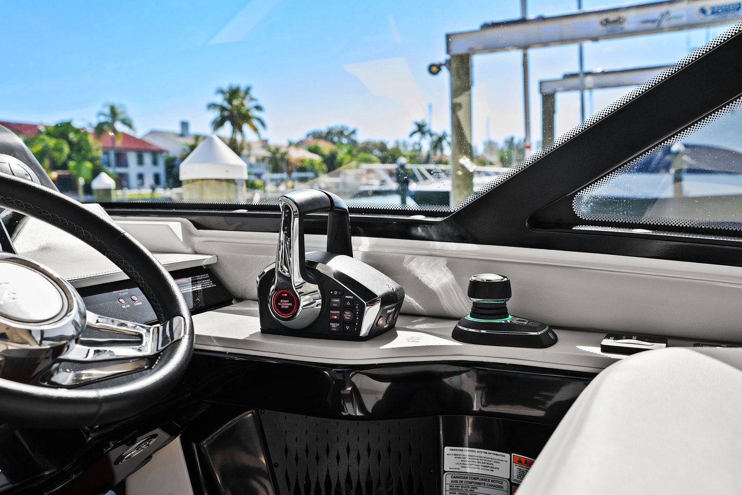 2023 Sea Ray 370 SUNDANCER OUTBOARD Image Thumbnail #34