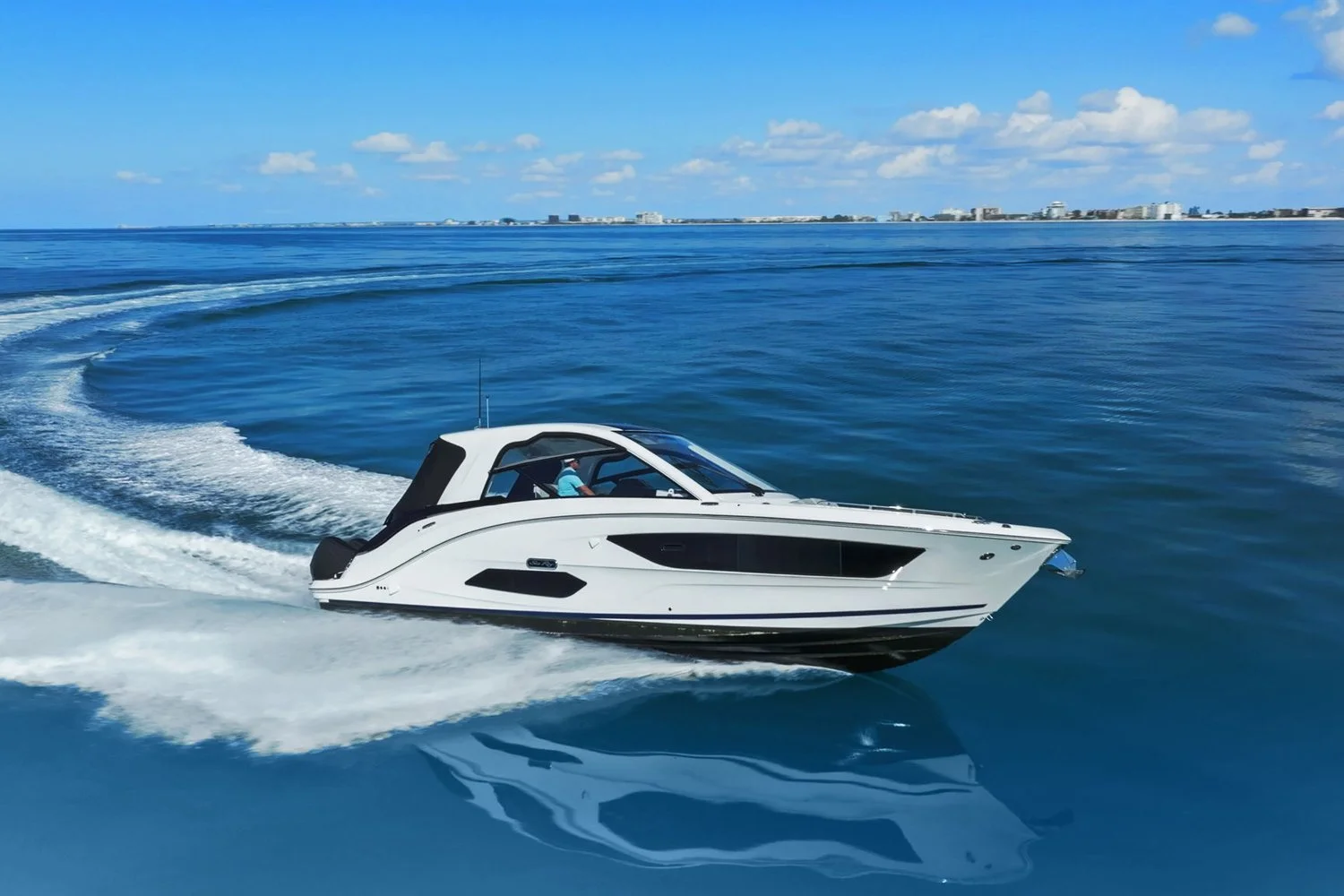 2023 Sea Ray 370 Sundancer Outboard Image Thumbnail #15