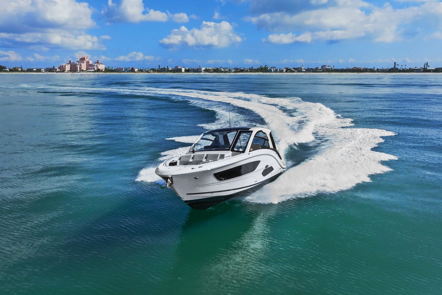2023 Sea Ray 370 SUNDANCER OUTBOARD Image Thumbnail #0
