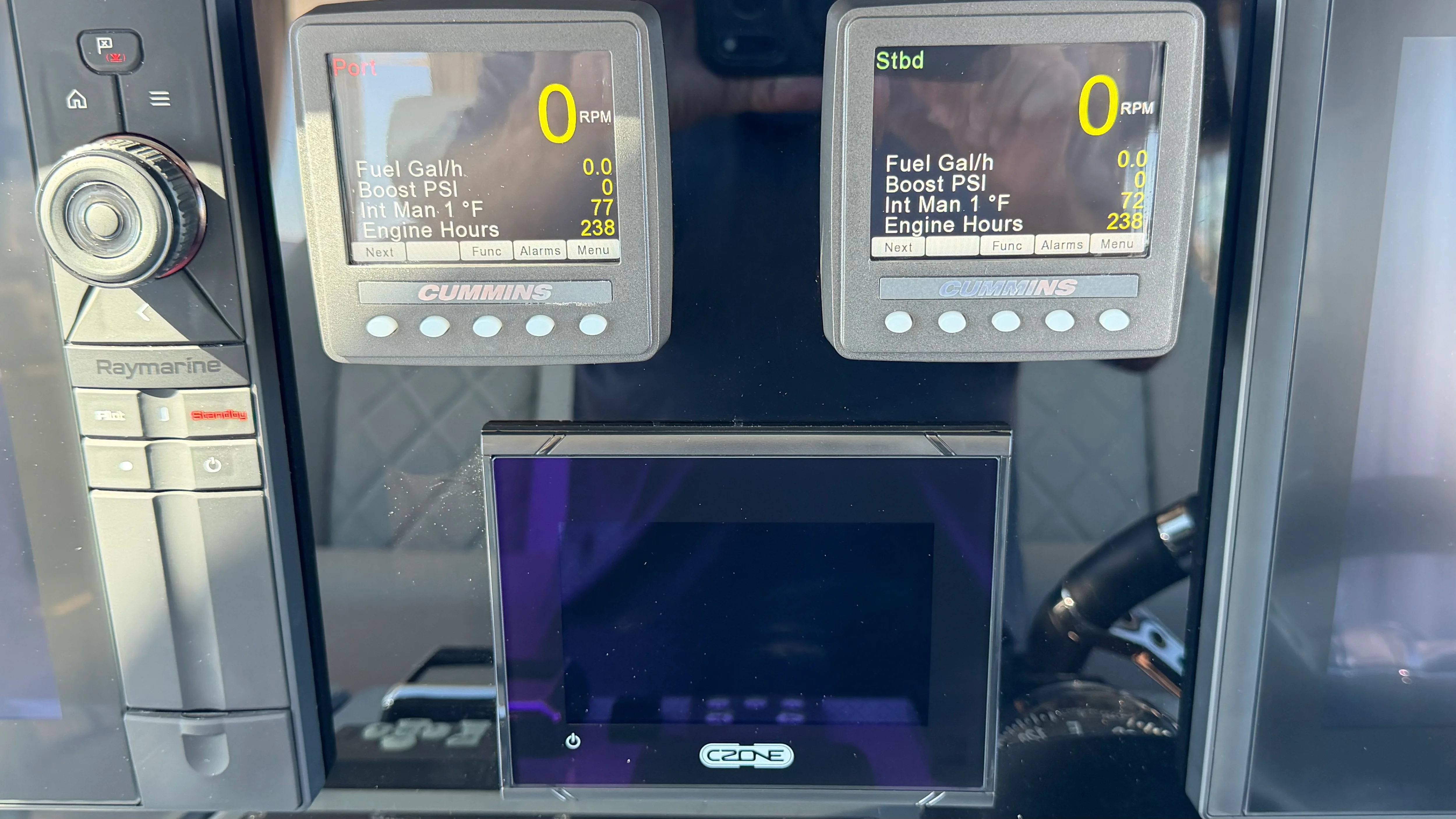 2025 Aquila
                                                             54 ENCLOSED BRIDGE Image Thumbnail #78