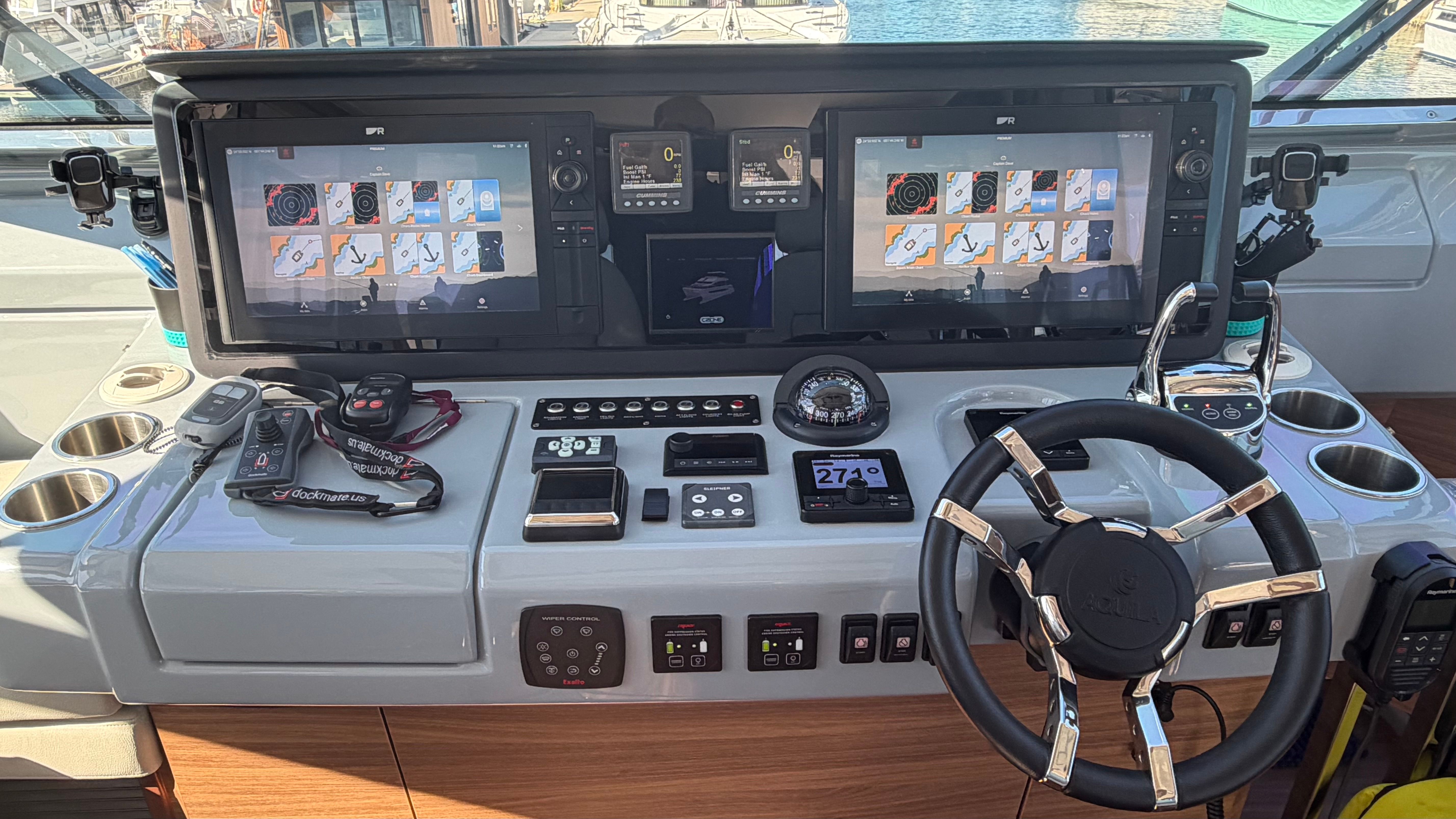 2025 Aquila 54 ENCLOSED BRIDGE Image Thumbnail #70