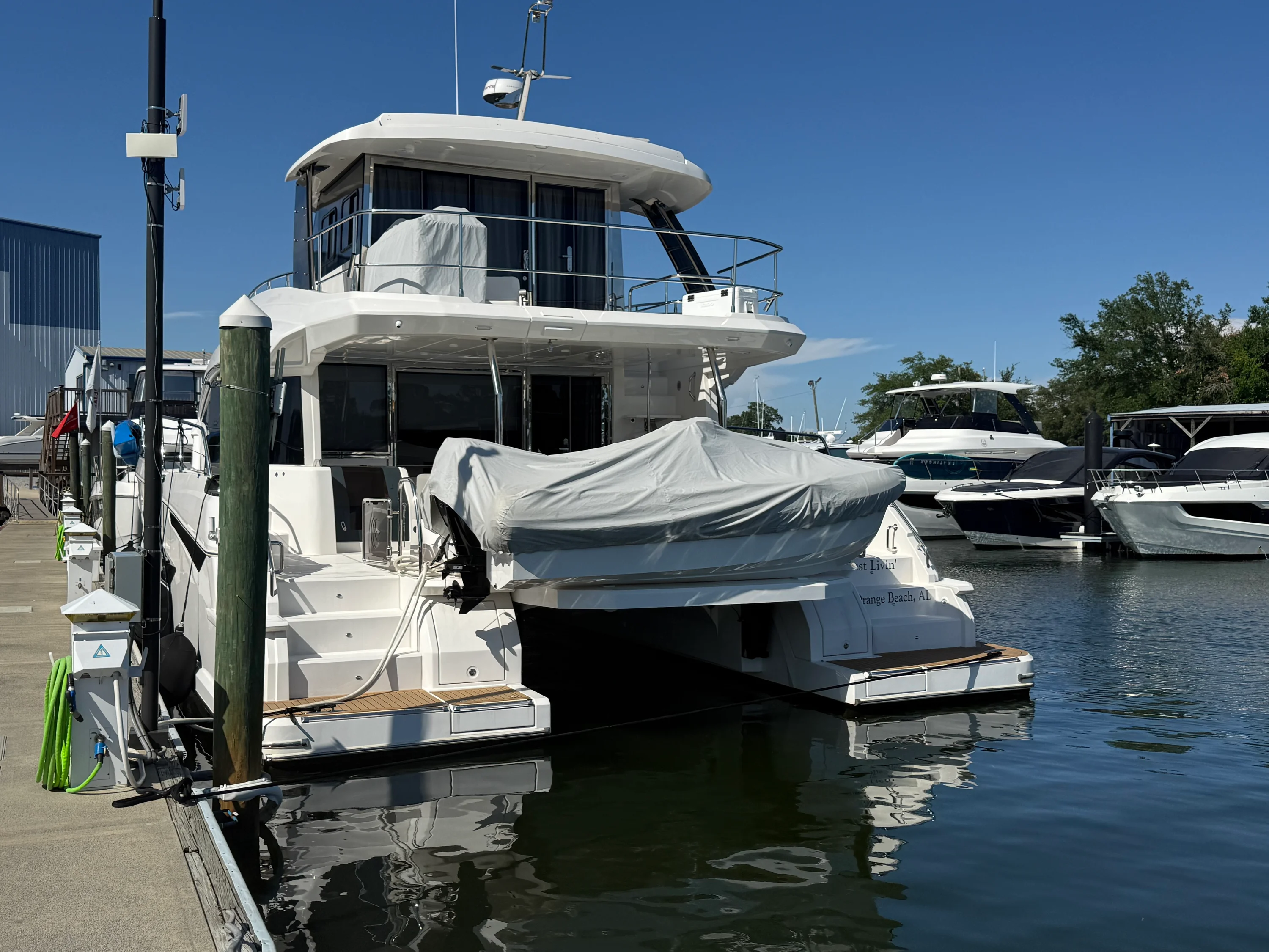 2025 Aquila 54 ENCLOSED BRIDGE Image Thumbnail #2