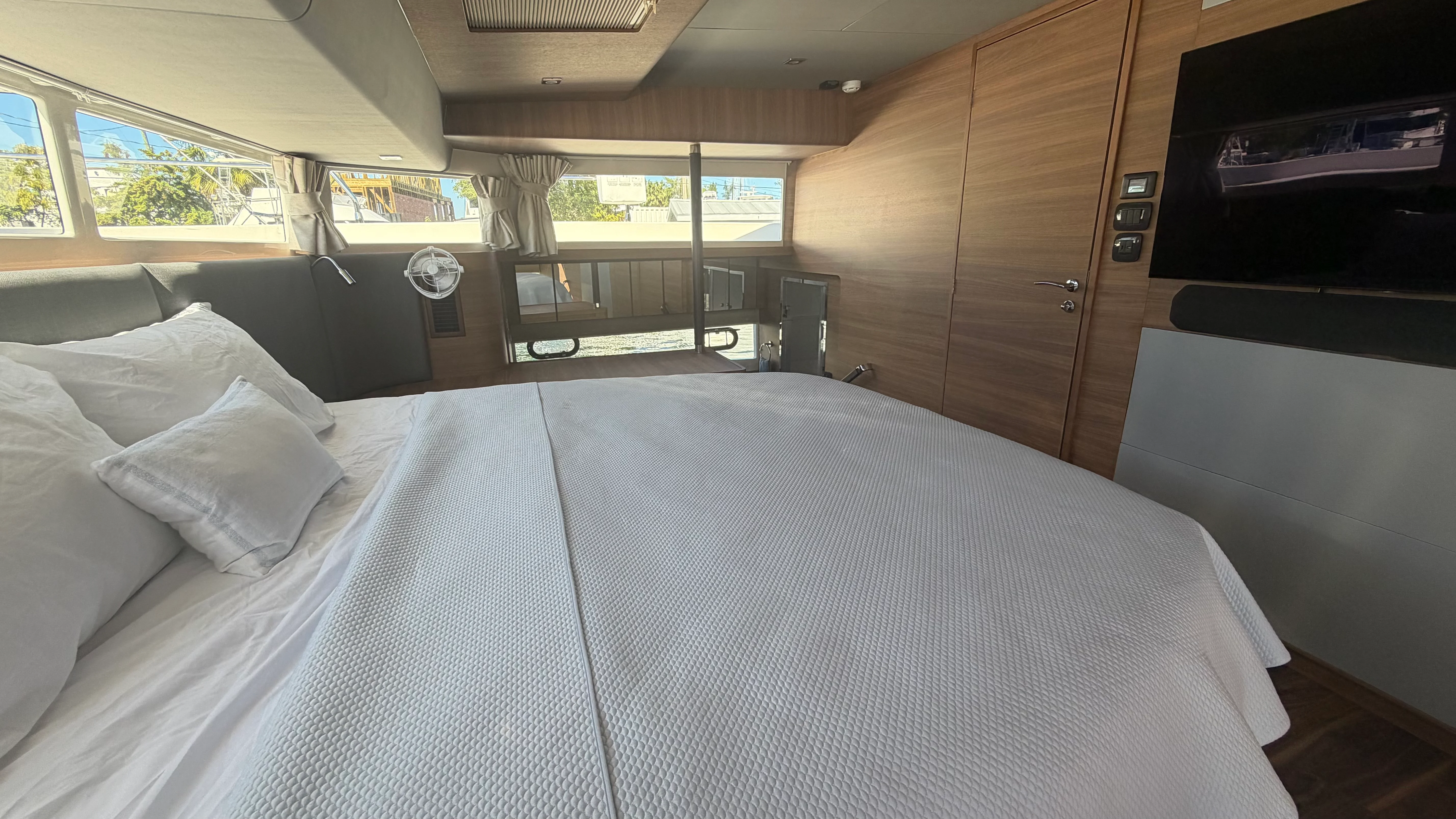 2025 Aquila 54 ENCLOSED BRIDGE Image Thumbnail #50