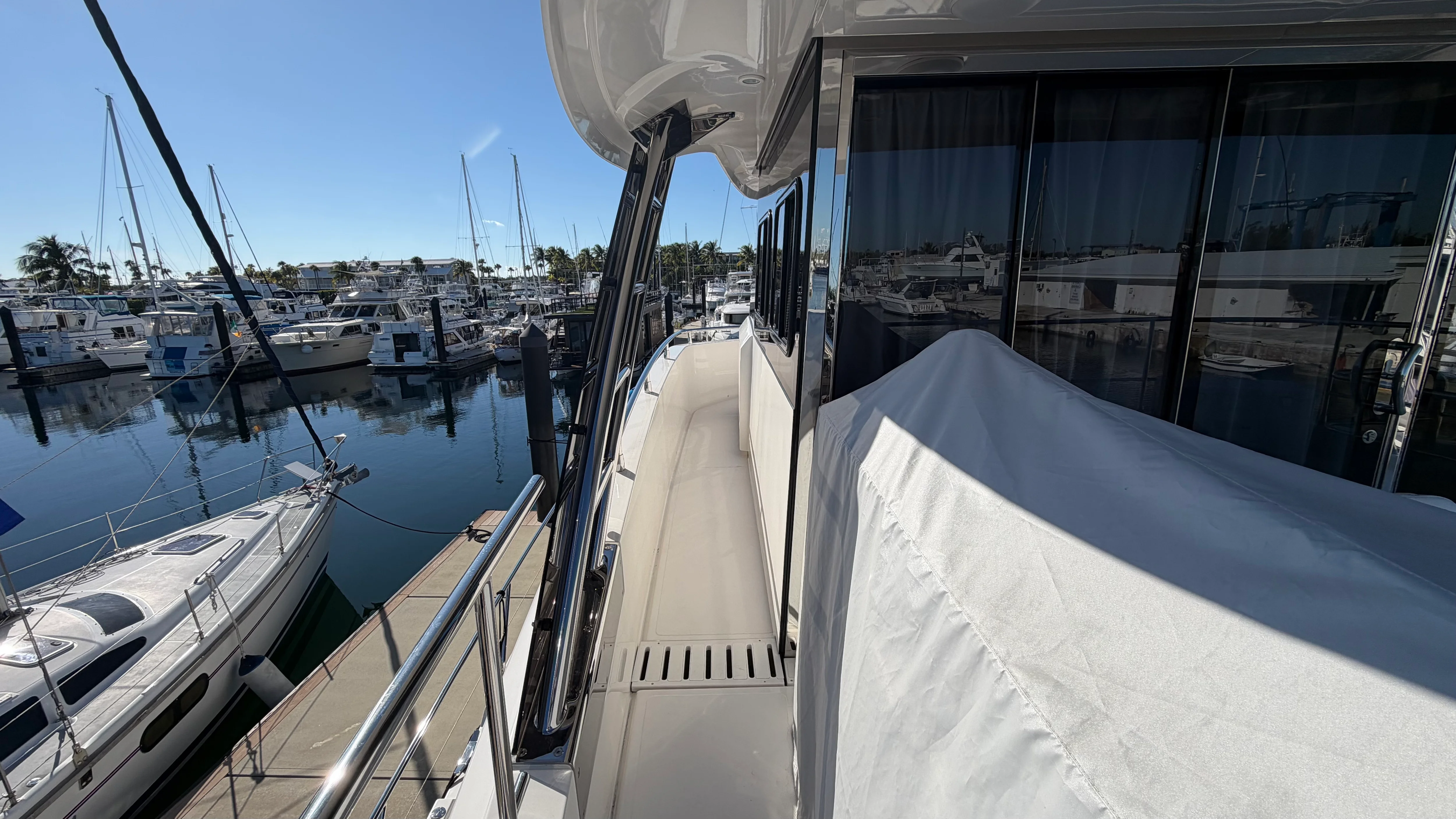 2025 Aquila
                                                             54 ENCLOSED BRIDGE Image Thumbnail #13