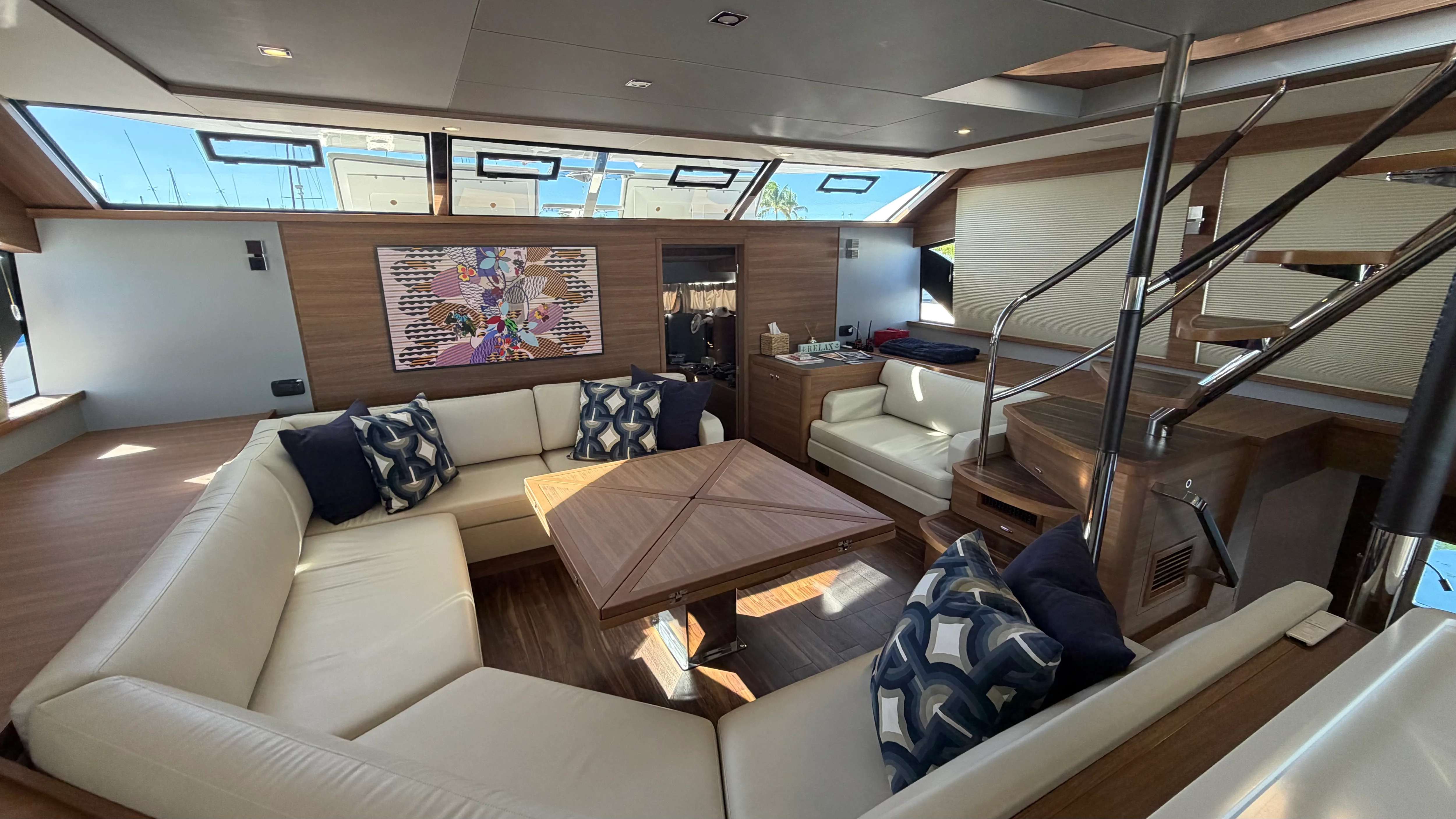 2025 Aquila
                                                             54 ENCLOSED BRIDGE Image Thumbnail #21